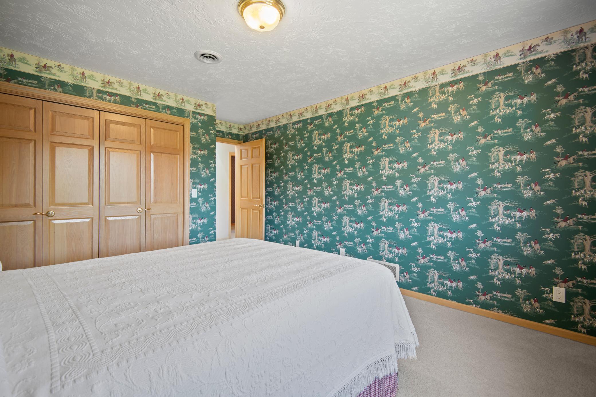 645 Riverwood Drive SW