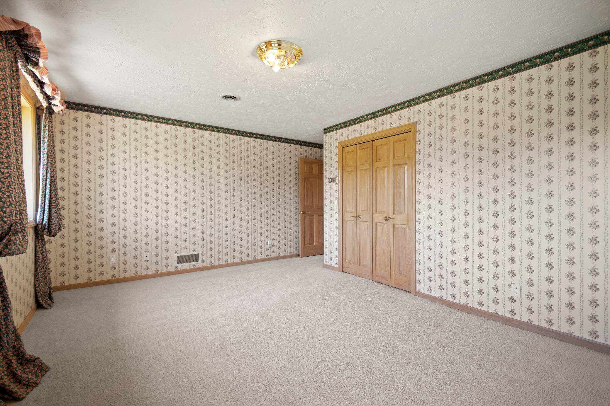 645 Riverwood Drive SW