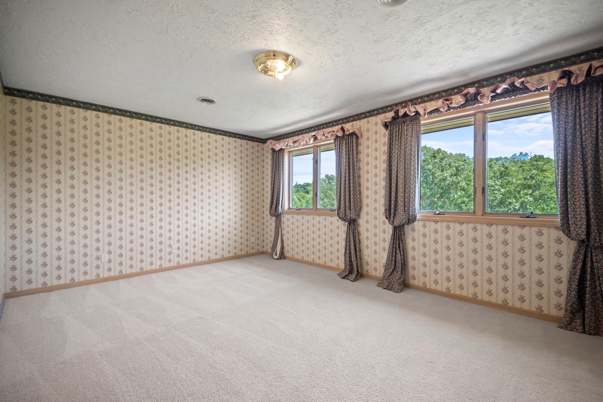 645 Riverwood Drive SW