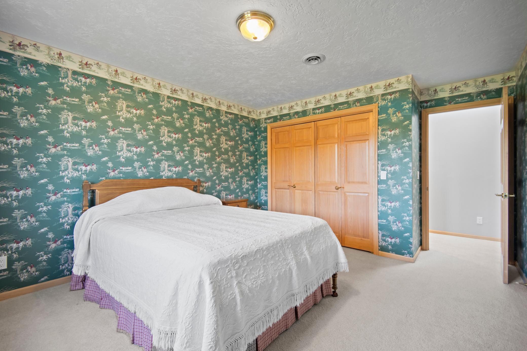 645 Riverwood Drive SW