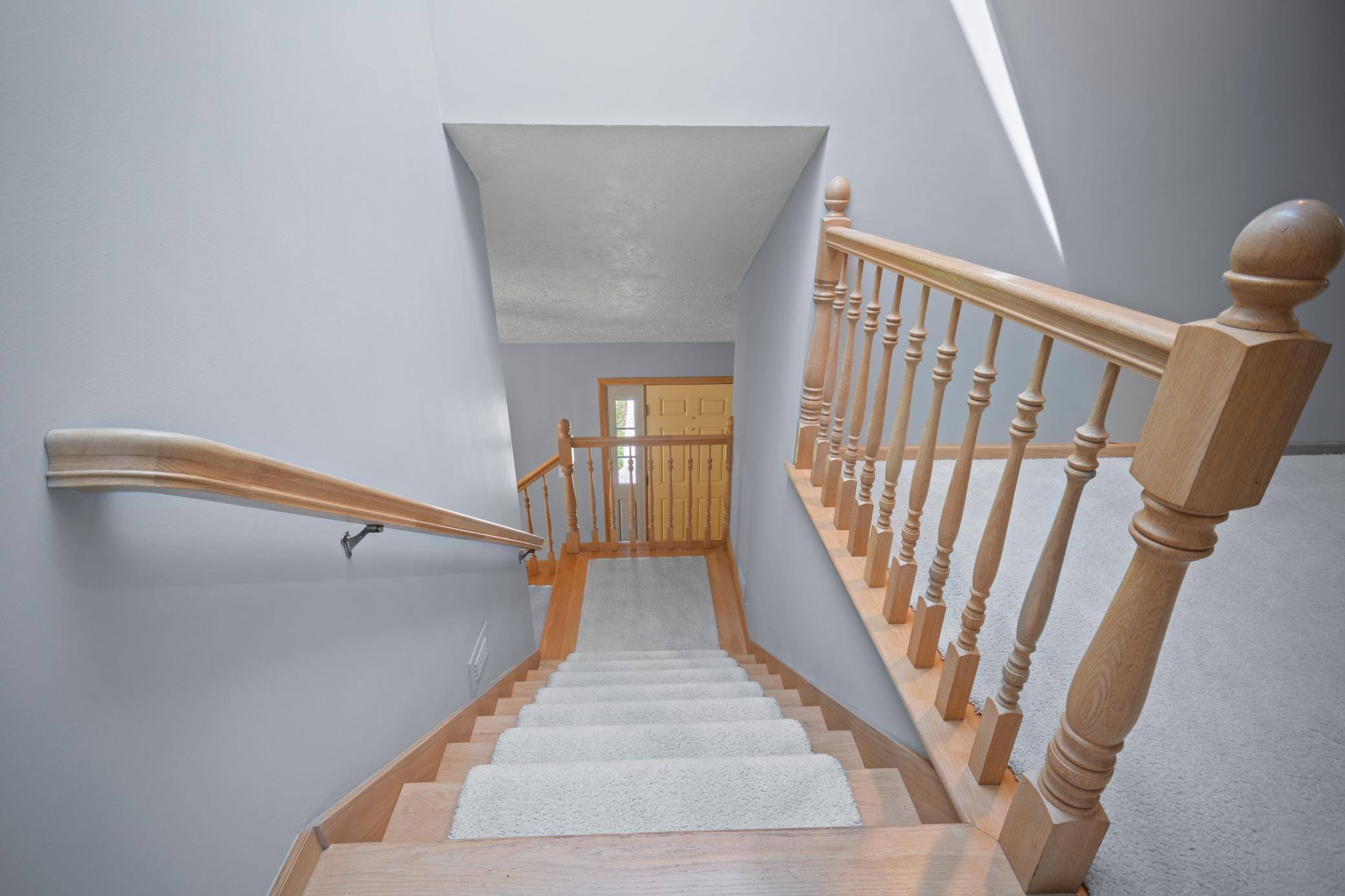 645 Riverwood Drive SW