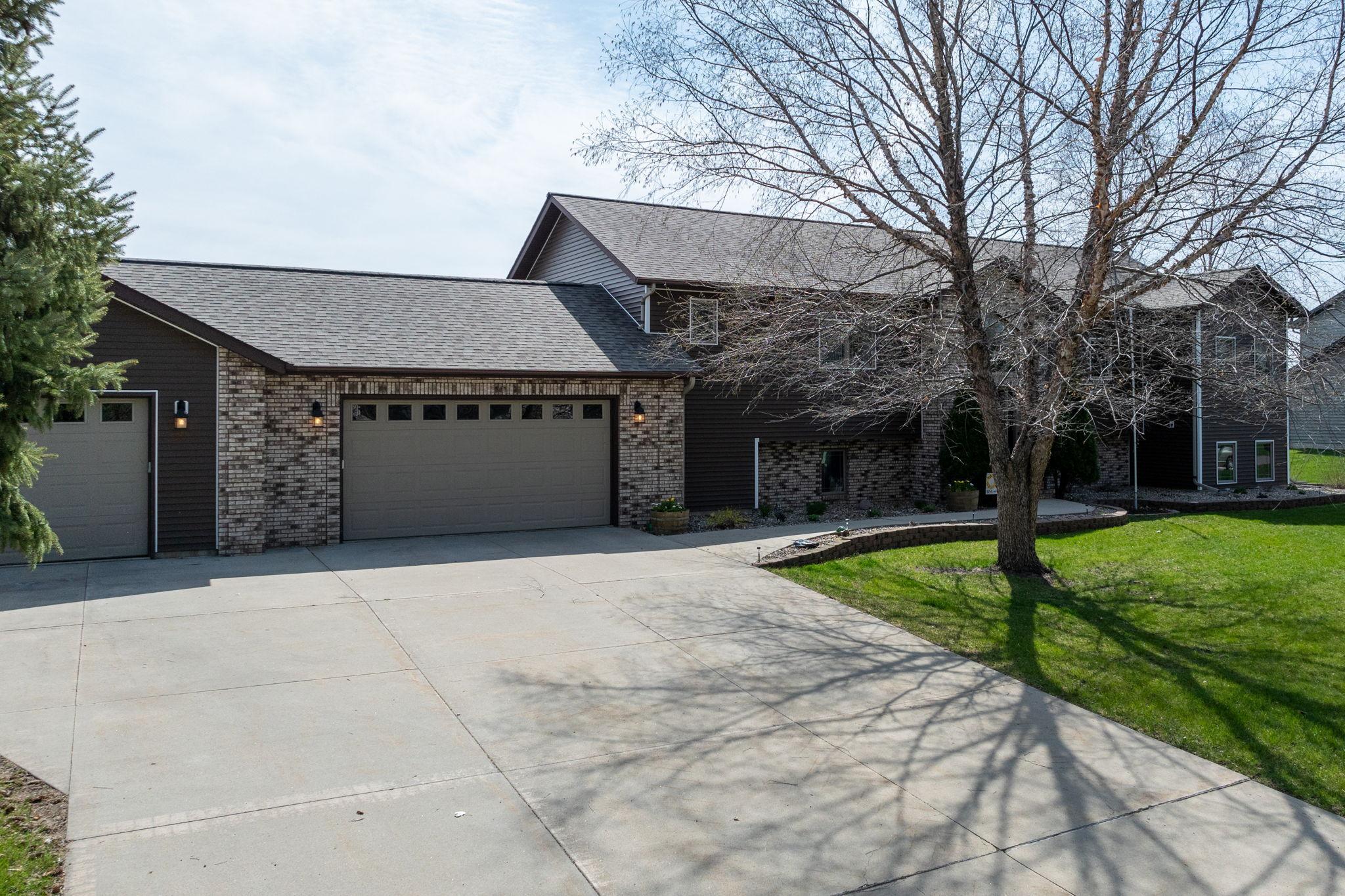 87 Evergreen Court