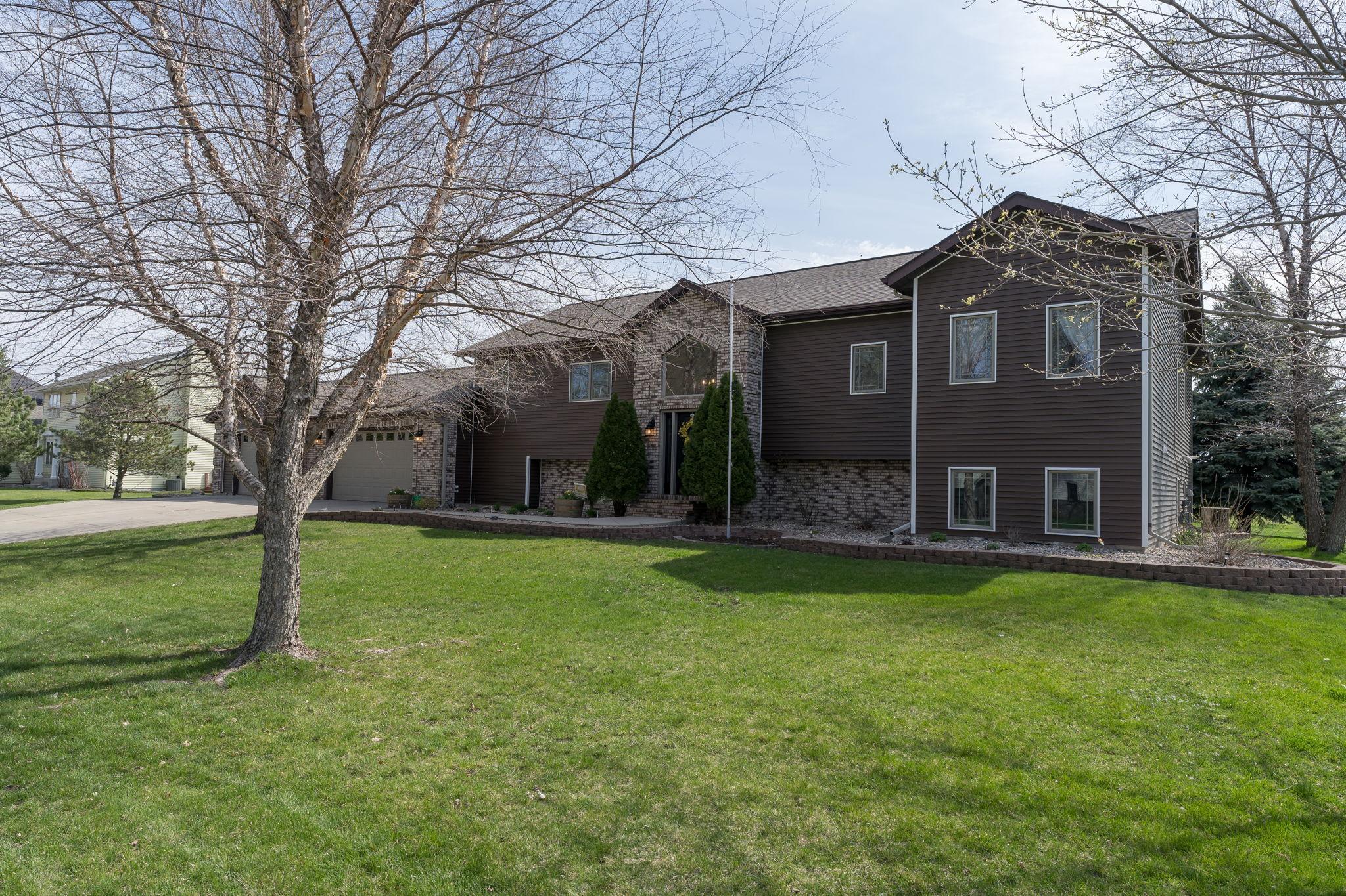 87 Evergreen Court