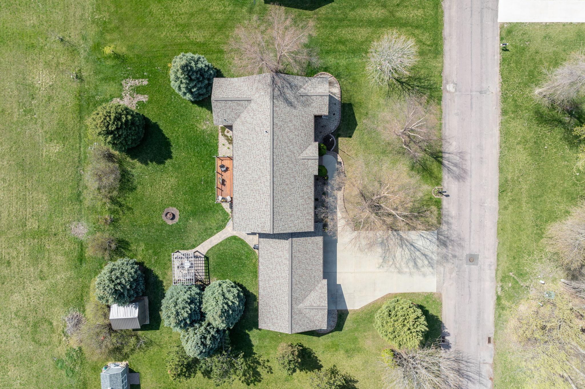 87 Evergreen Court