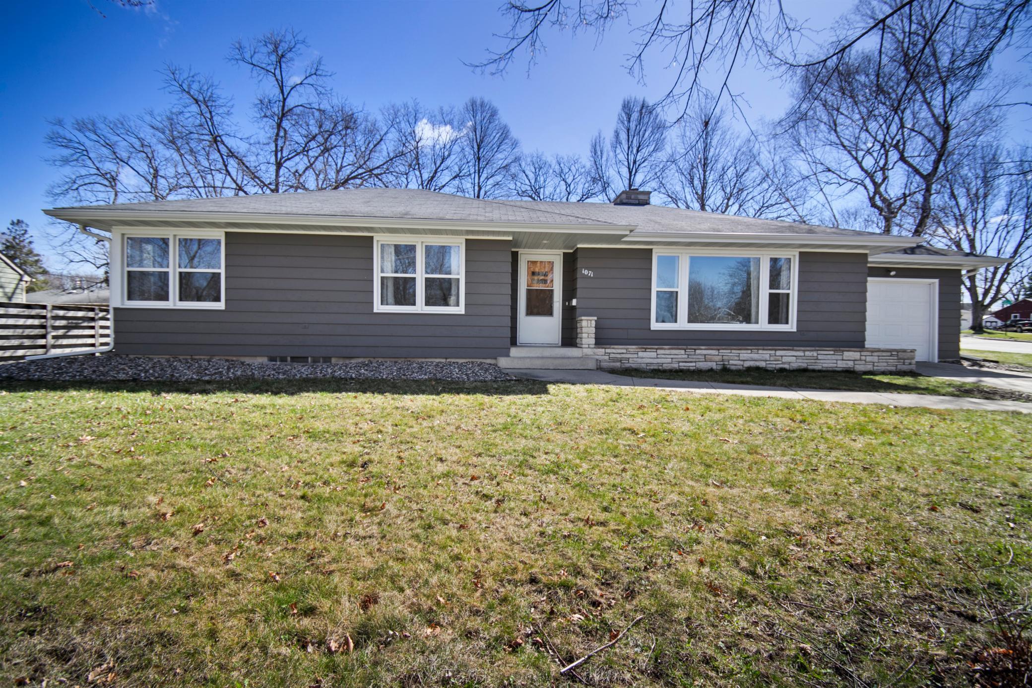 1071 Anderson Place