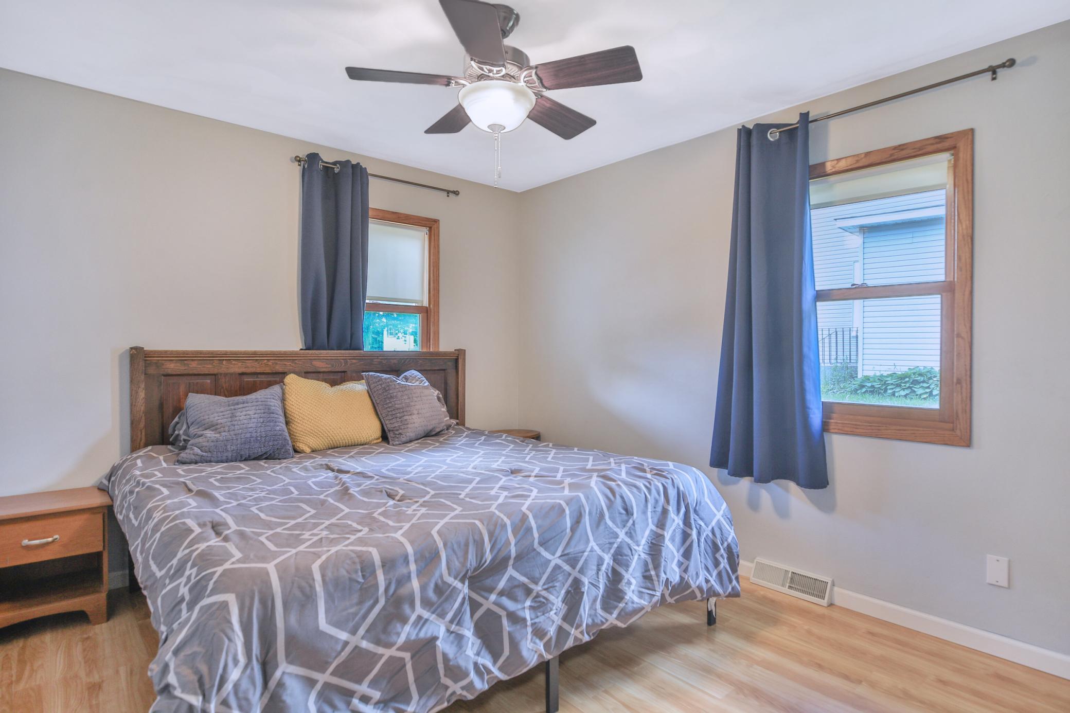 600 Elm Avenue W