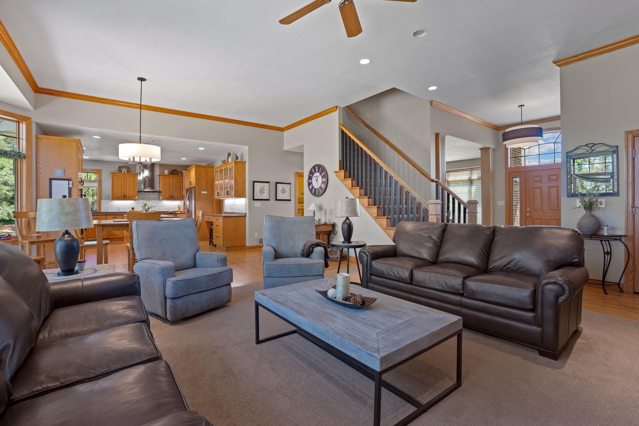 1958 Woodcrest Drive NE