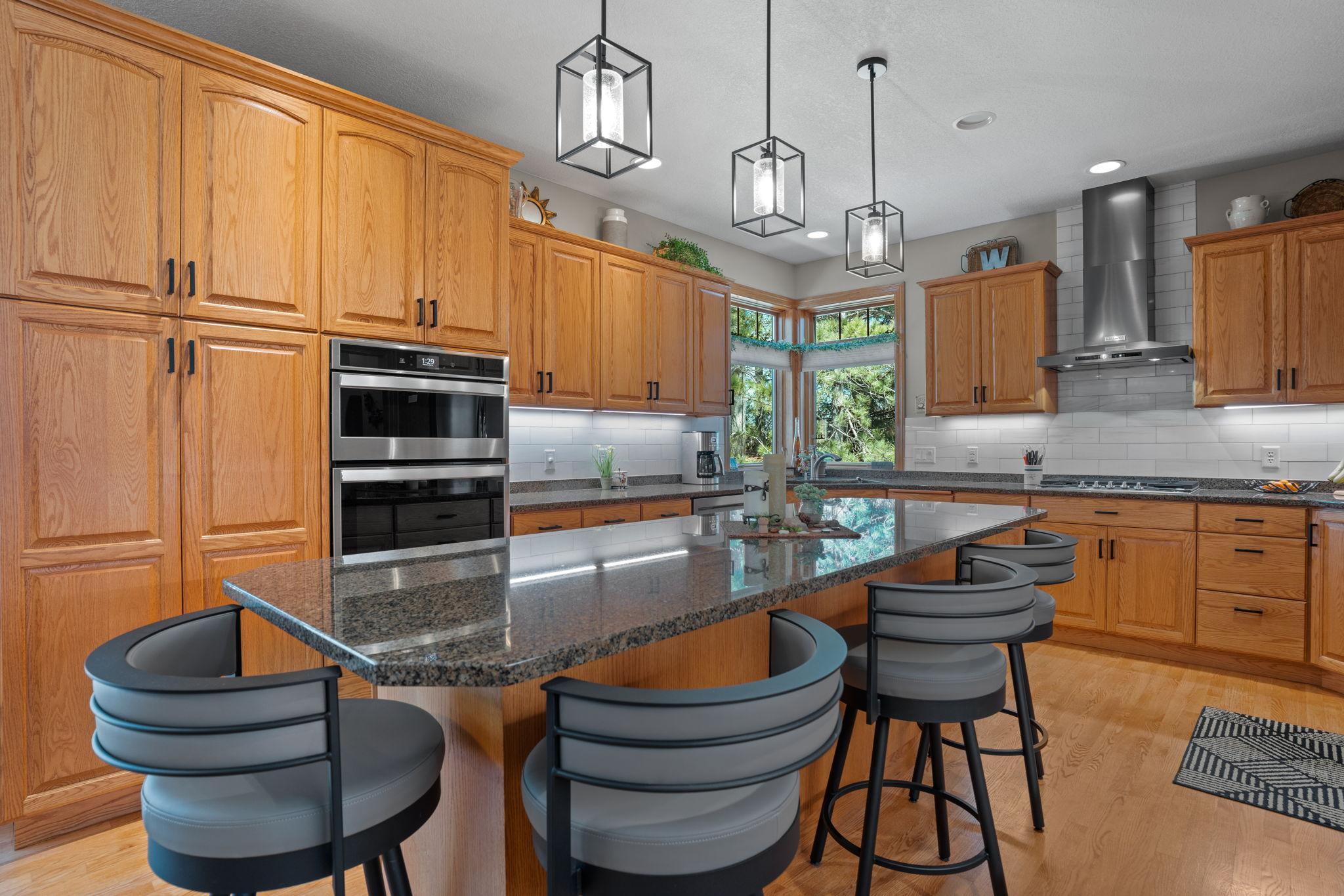 1958 Woodcrest Drive NE