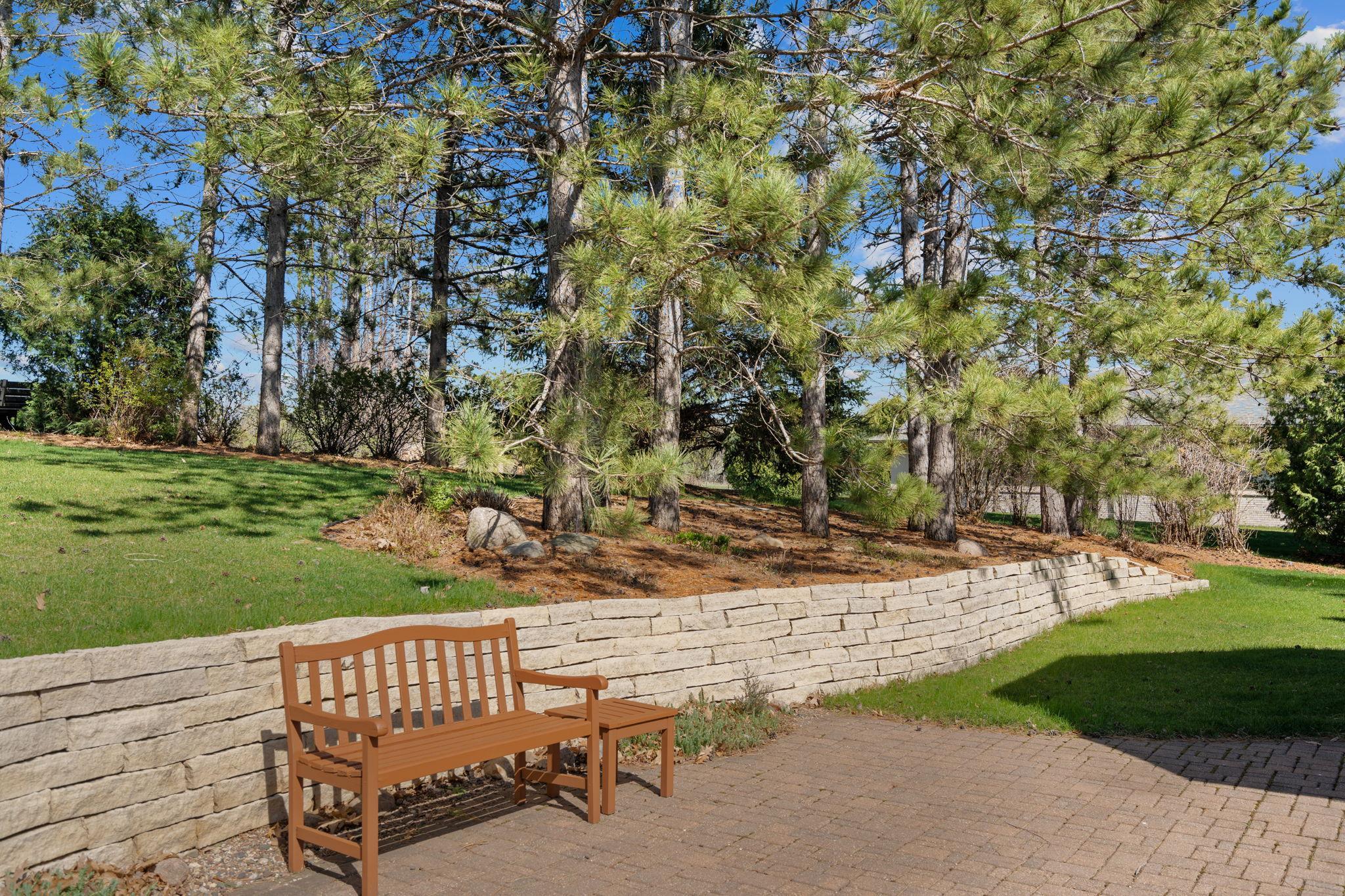 1958 Woodcrest Drive NE