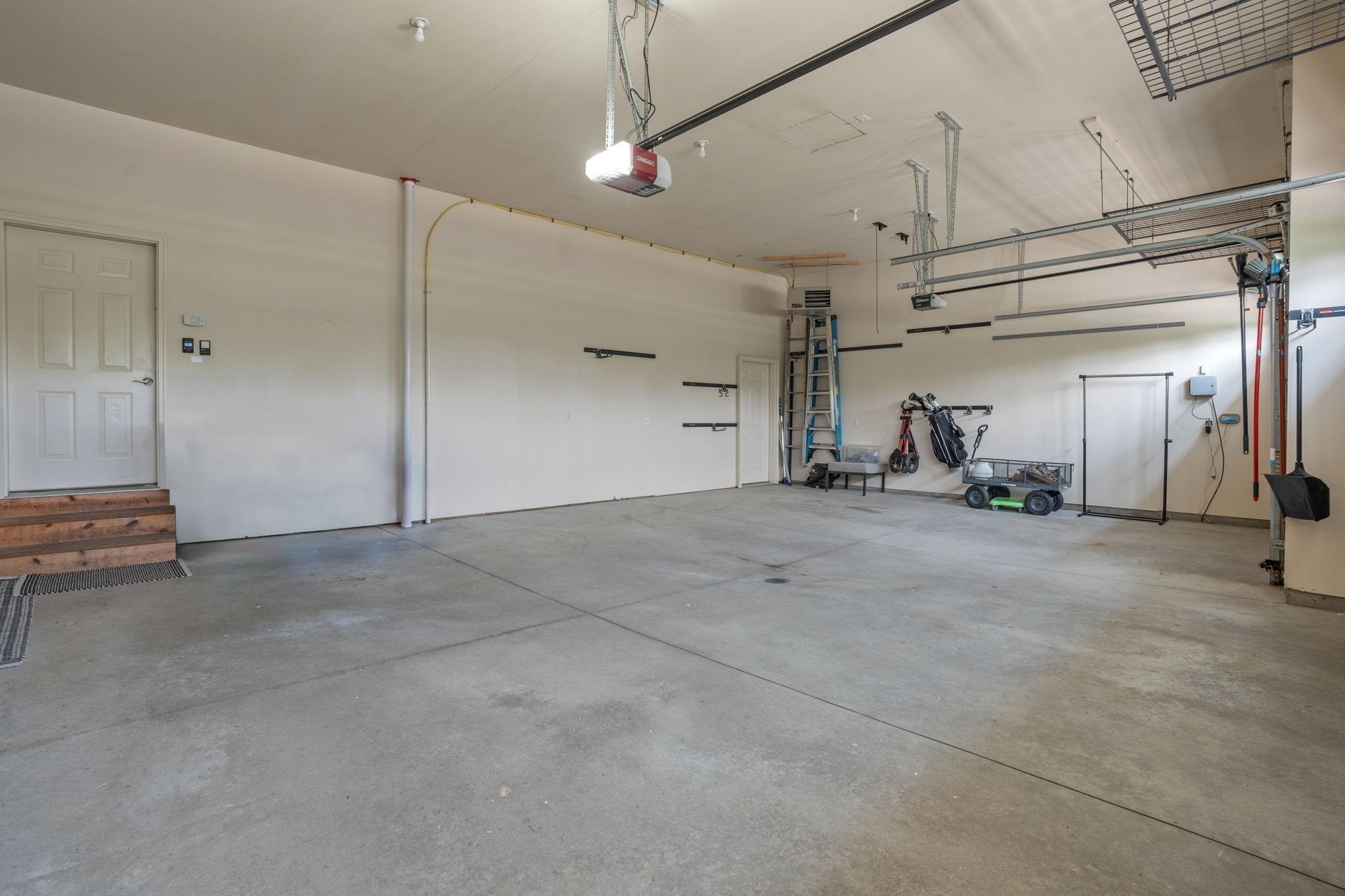 2950 Northridge Lane NE