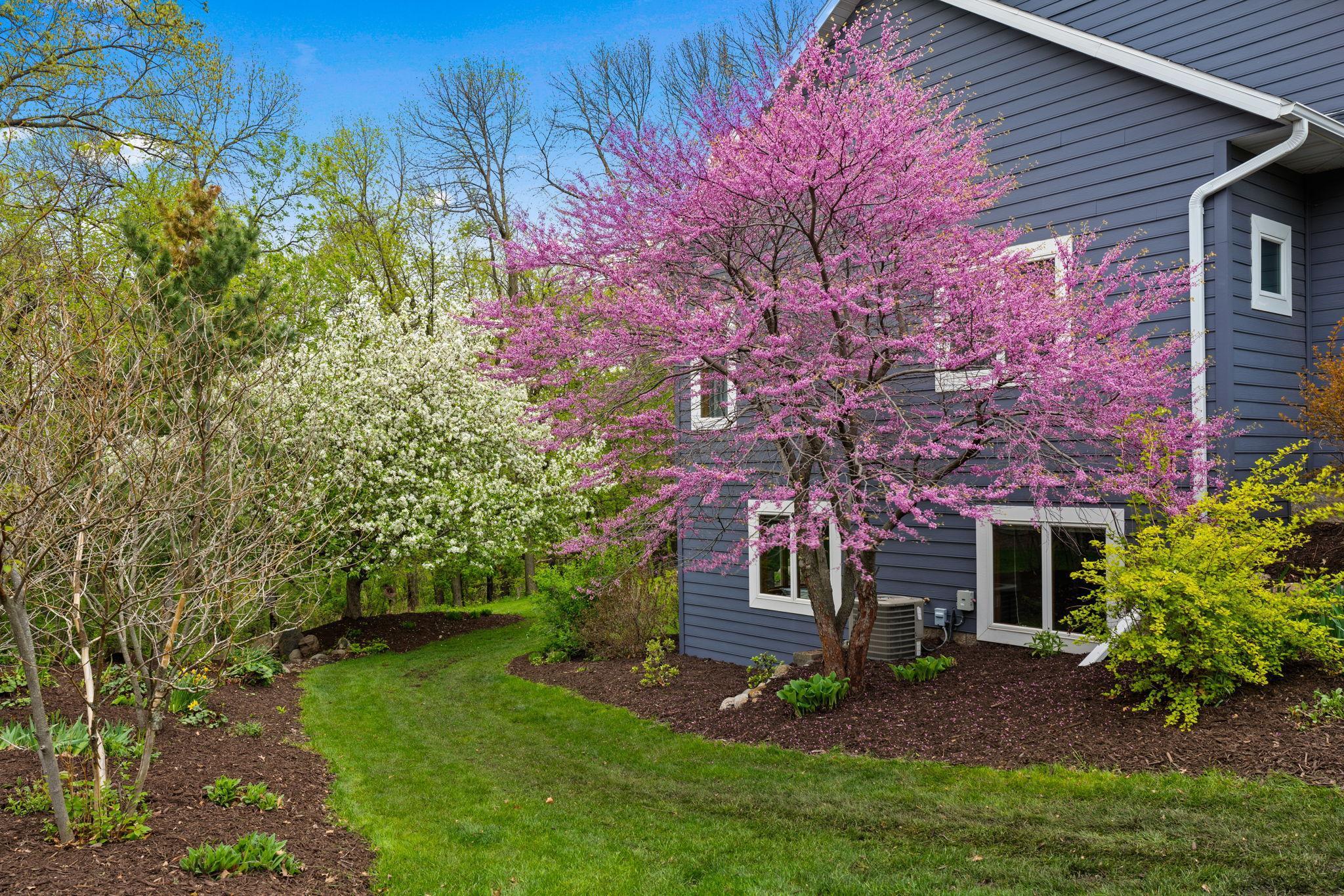 2950 Northridge Lane NE