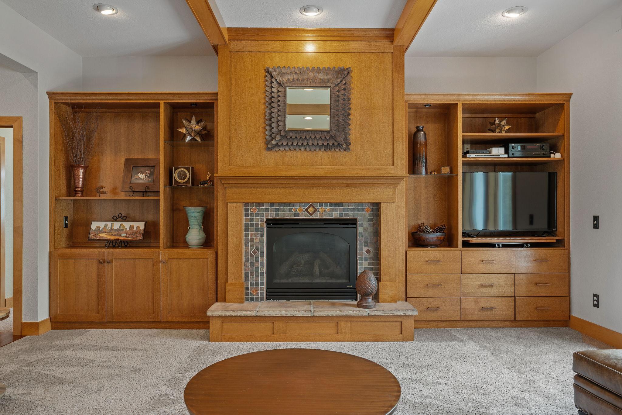 2950 Northridge Lane NE