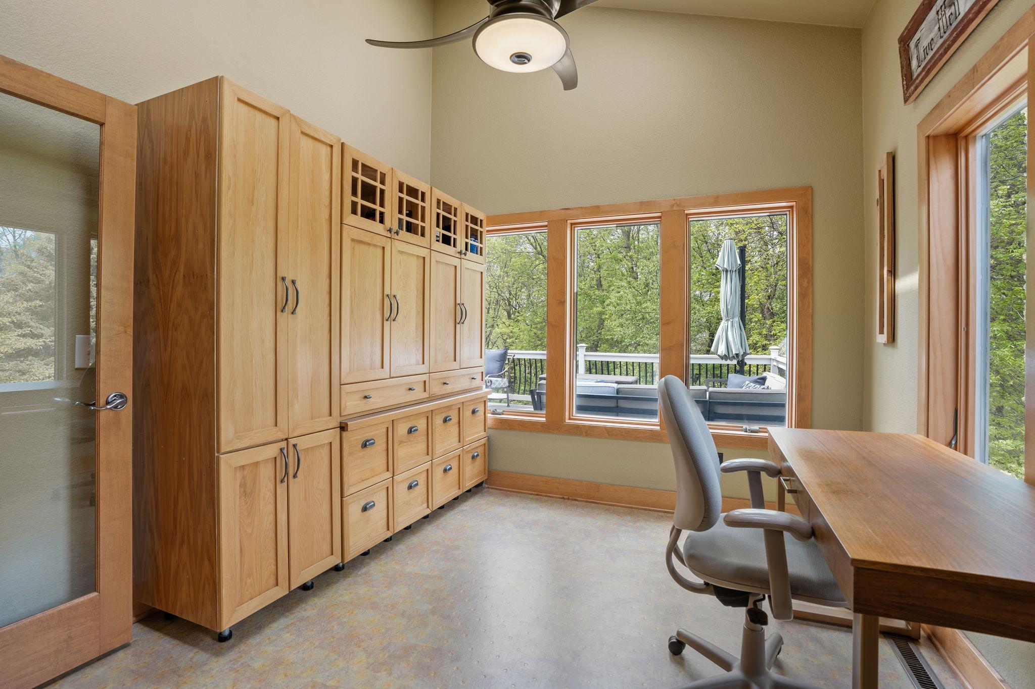 2950 Northridge Lane NE