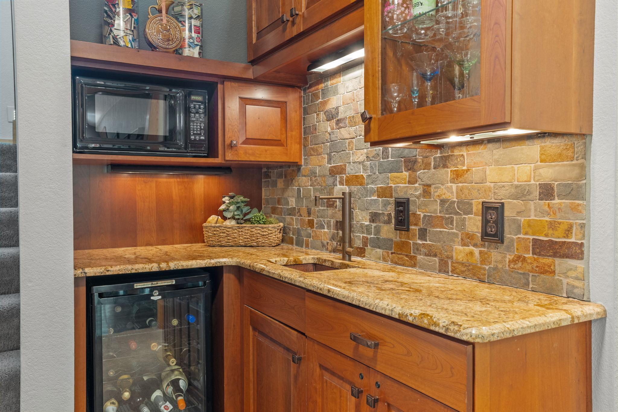 2950 Northridge Lane NE