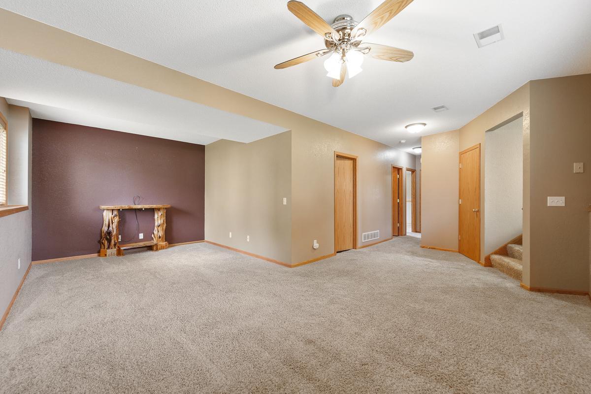 1960 Sunlight Avenue SE