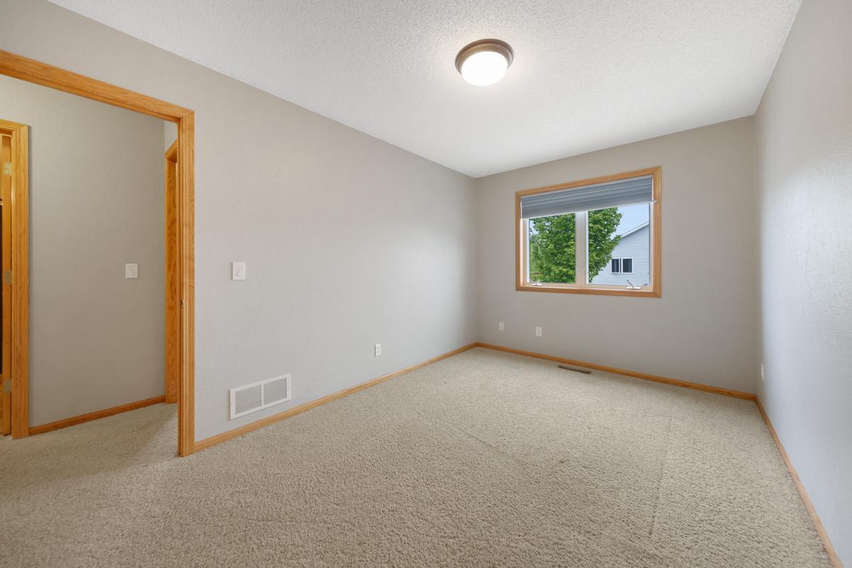 1960 Sunlight Avenue SE