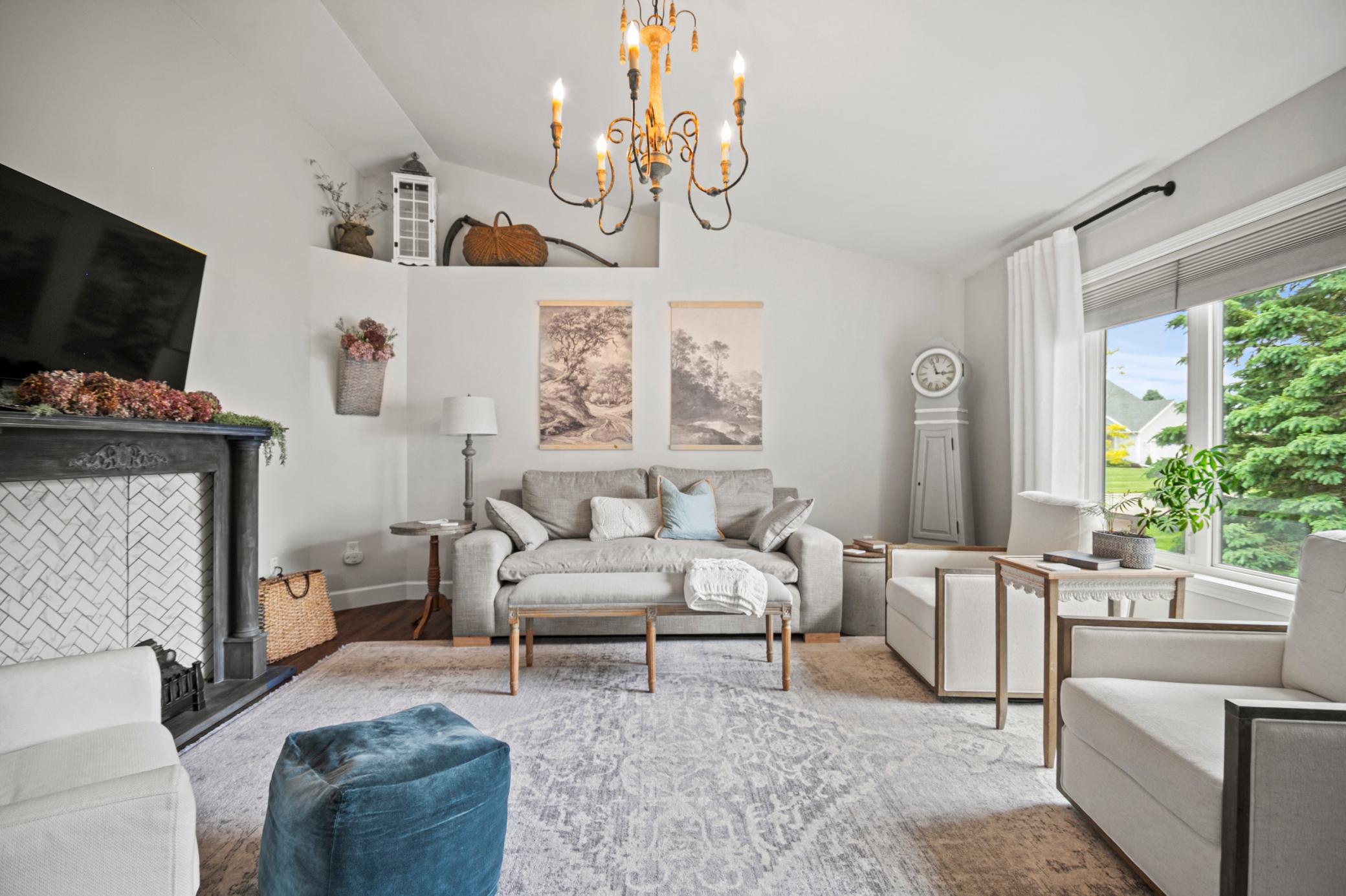 1800 Keller Place NE