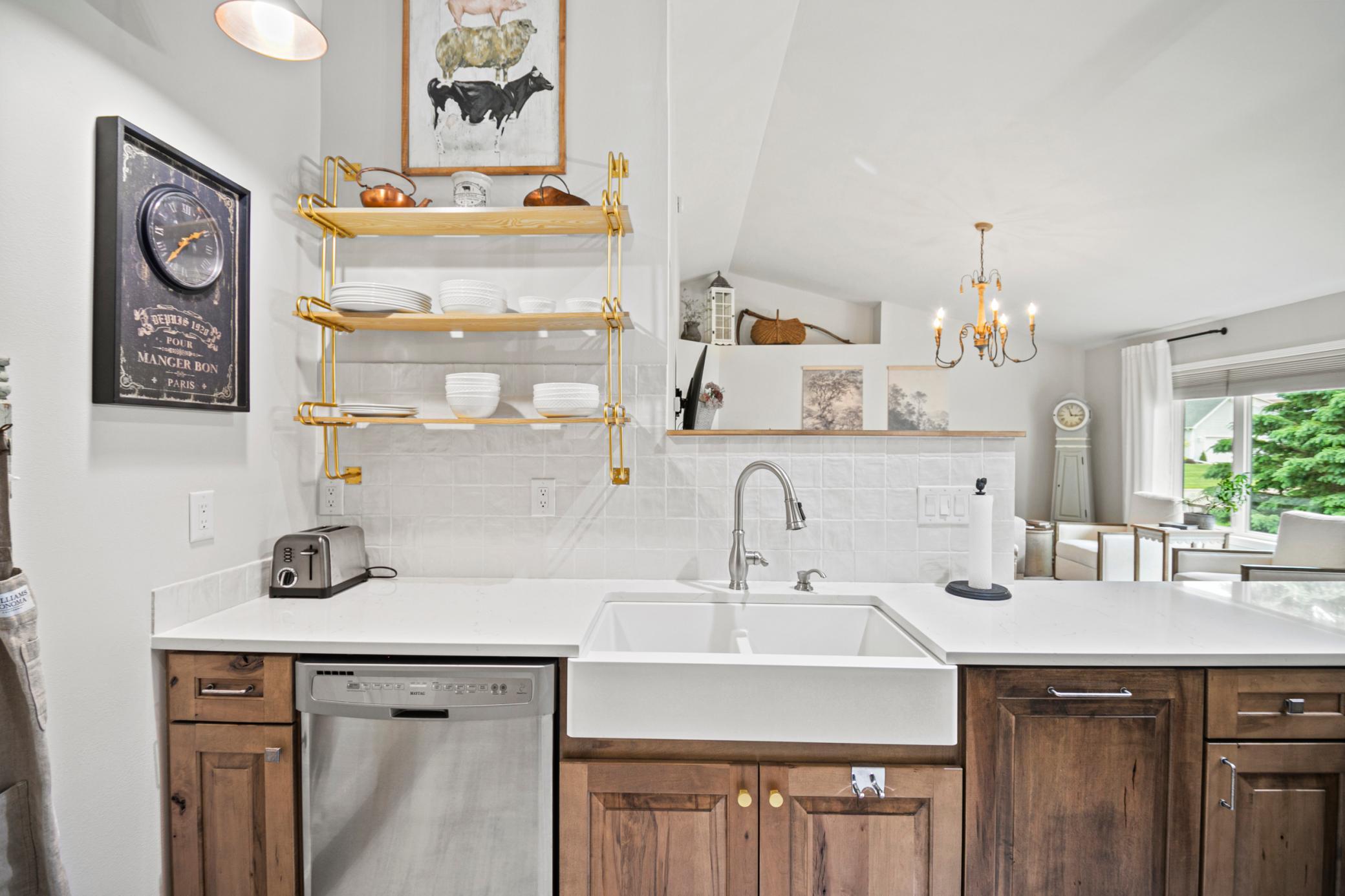 1800 Keller Place NE