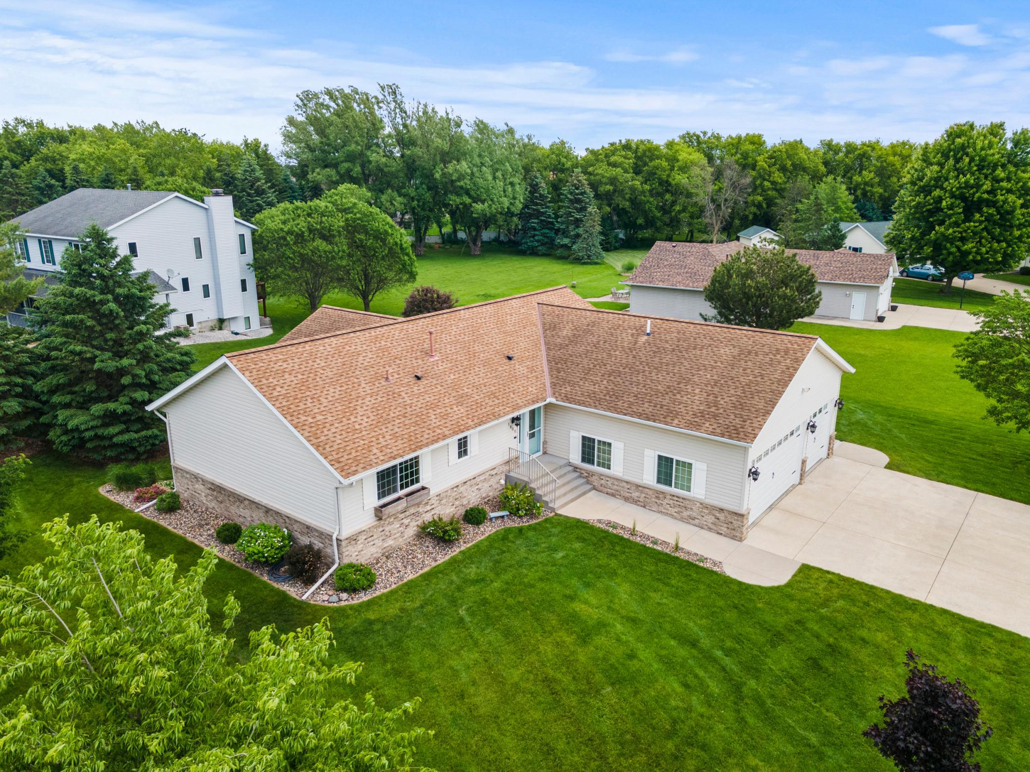 1800 Keller Place NE