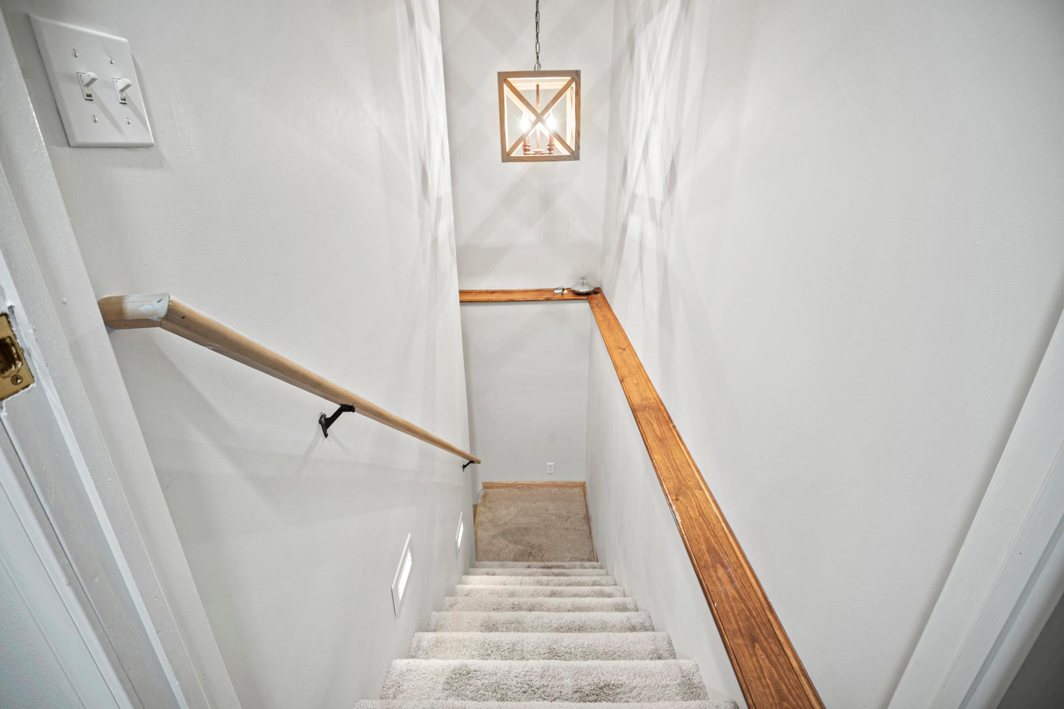 1800 Keller Place NE