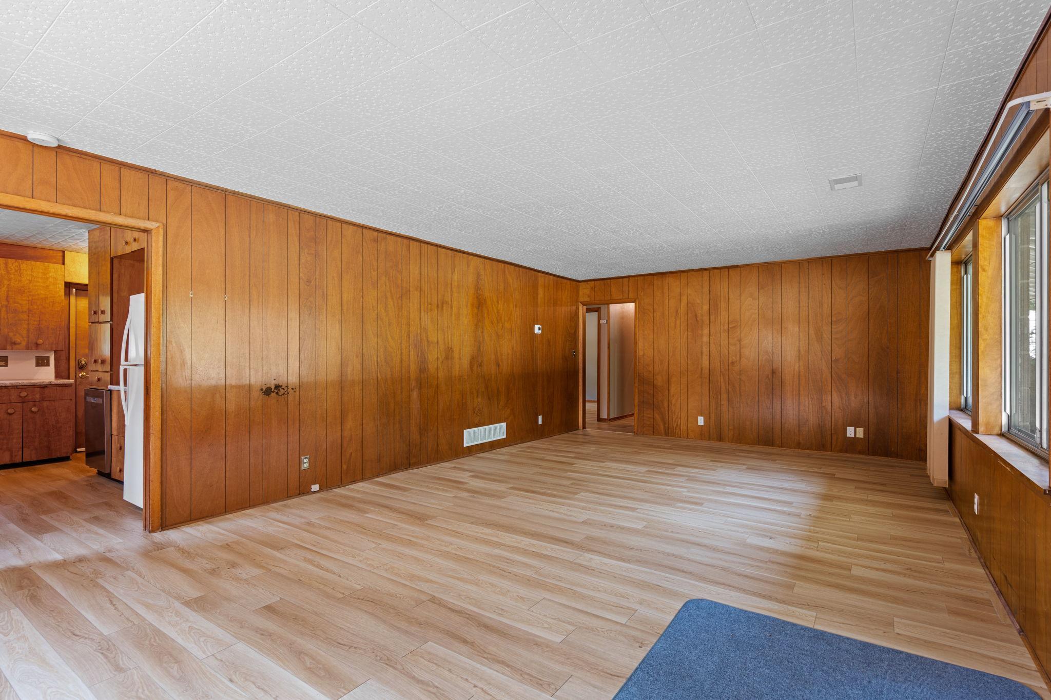 1585 SW 28th Street