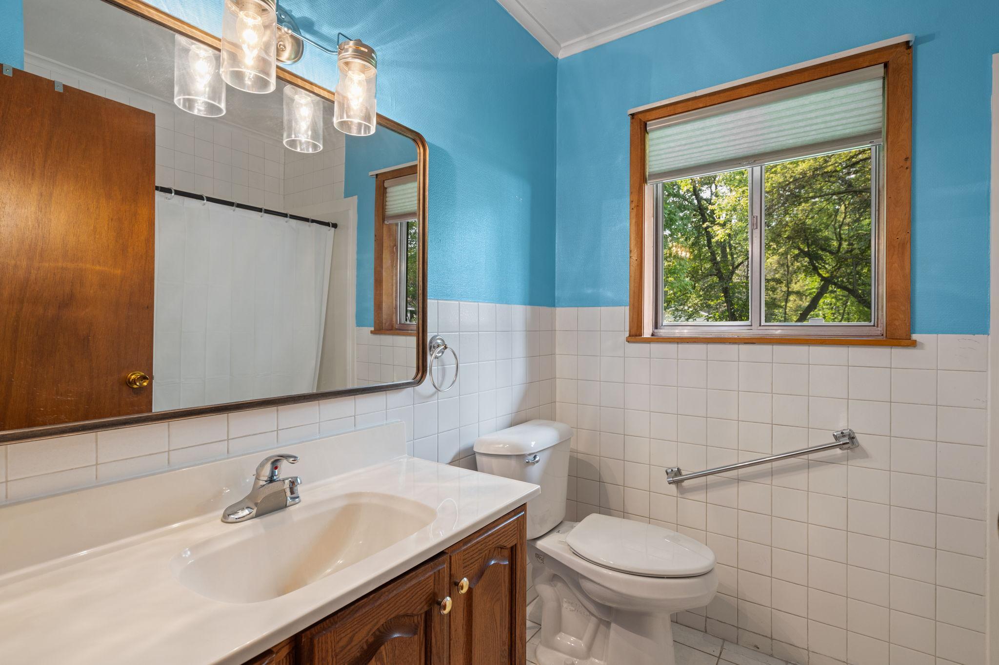 1585 SW 28th Street