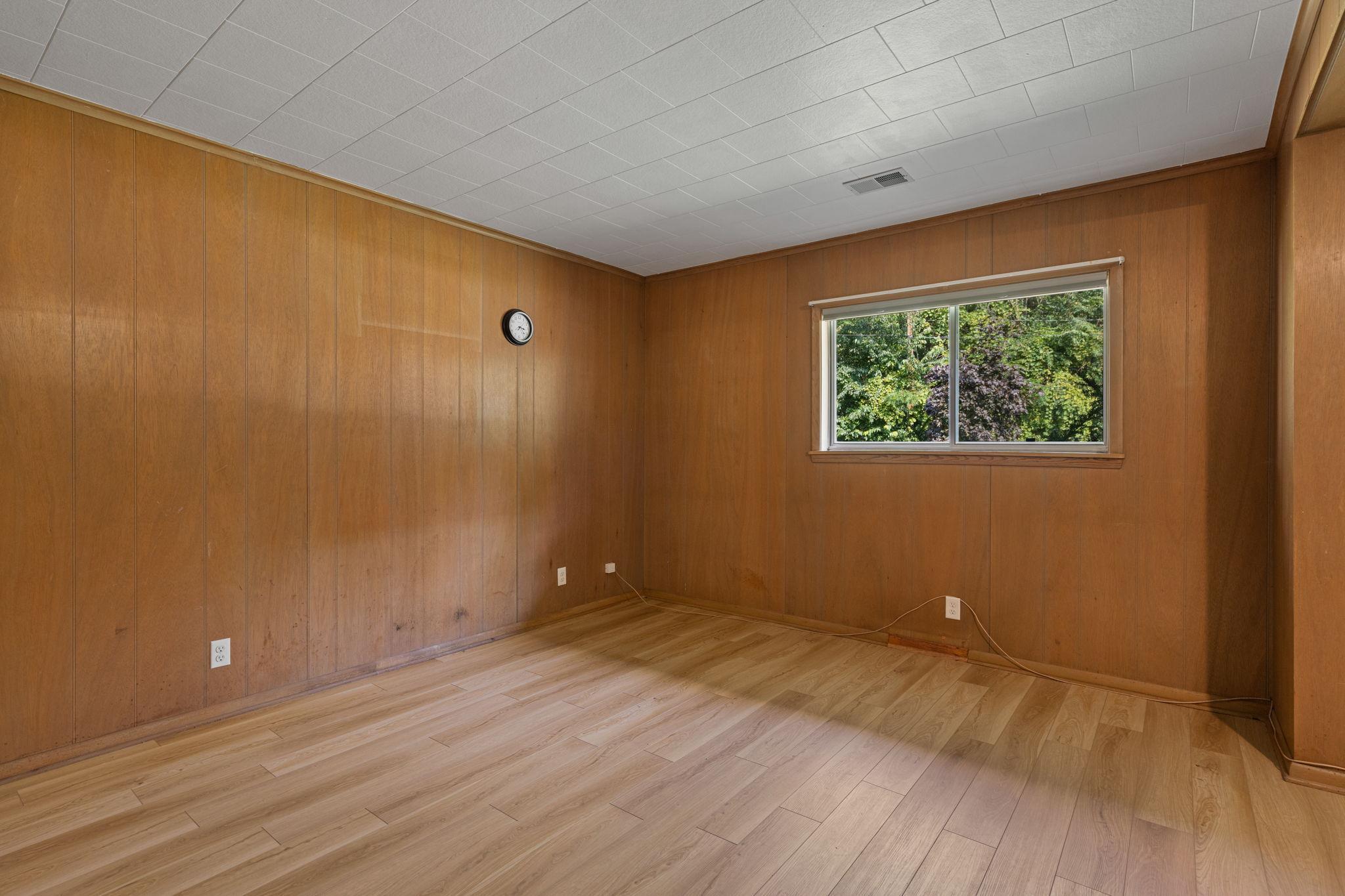 1585 SW 28th Street