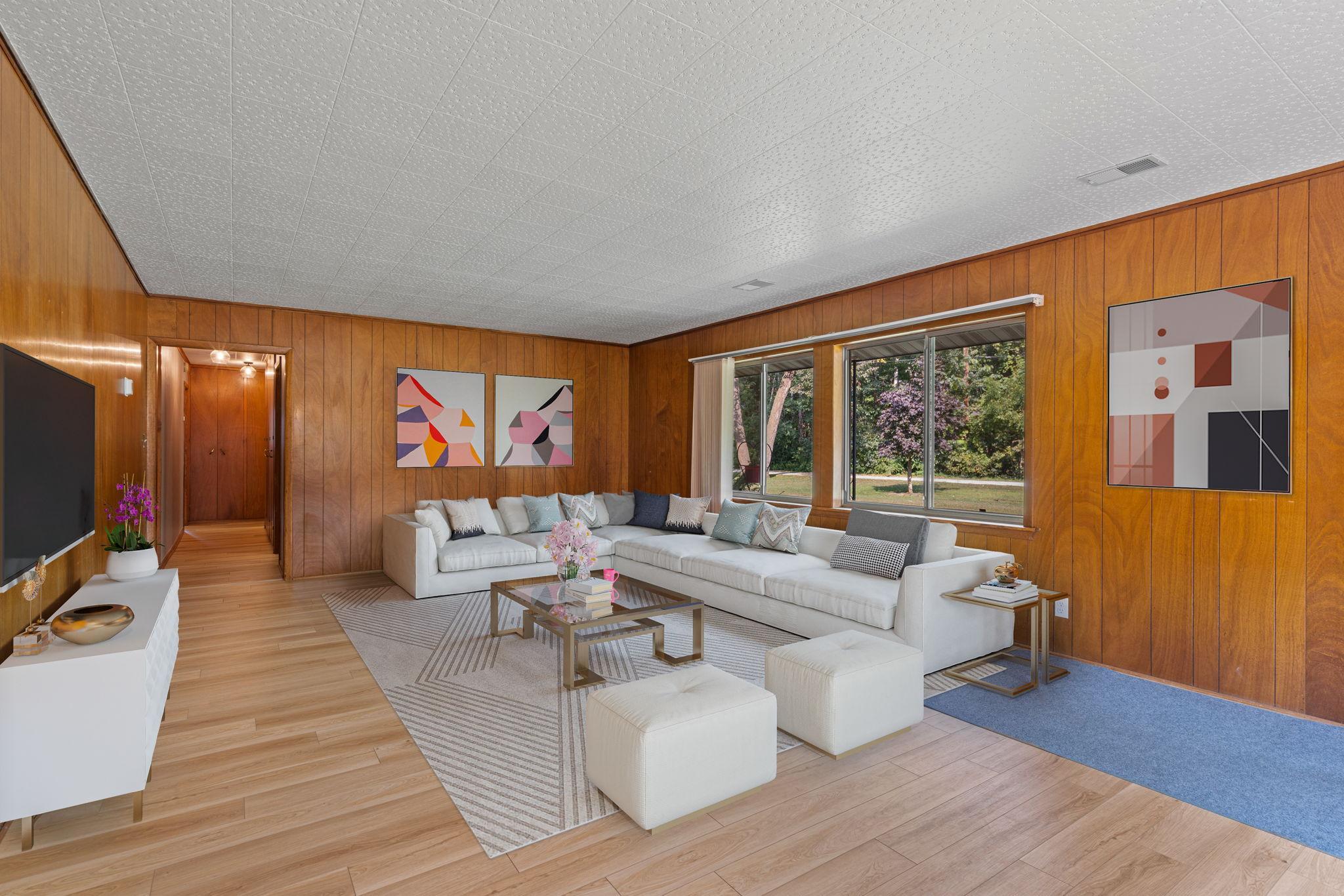 1585 SW 28th Street