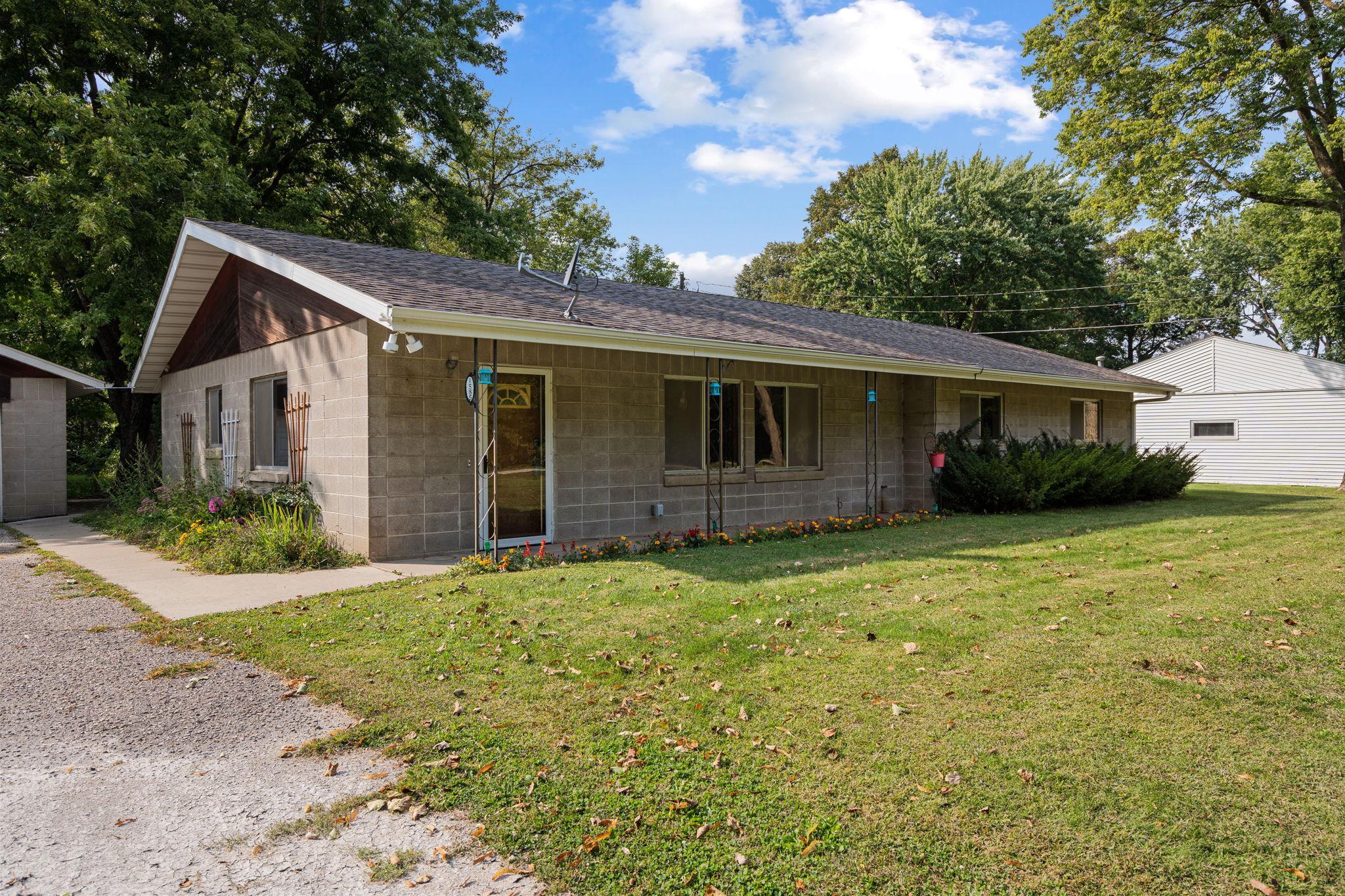 1585 SW 28th Street