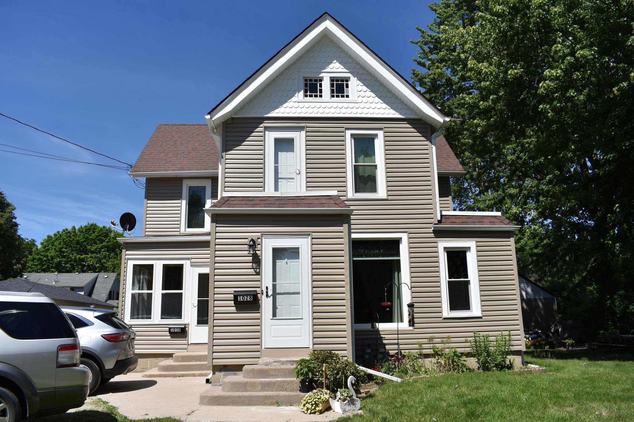 1028 S Cedar Avenue