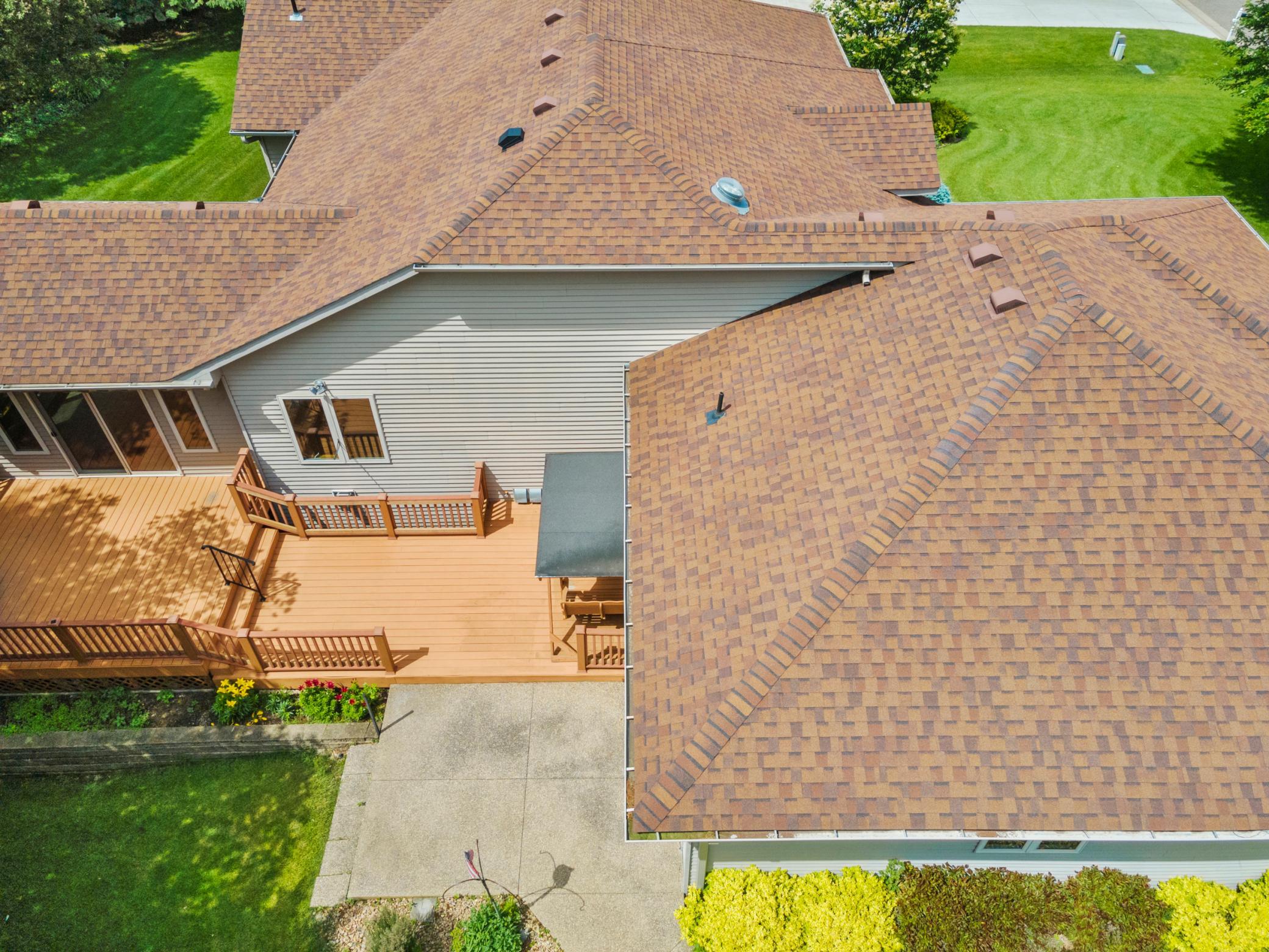 1900 Woodcrest Drive NE