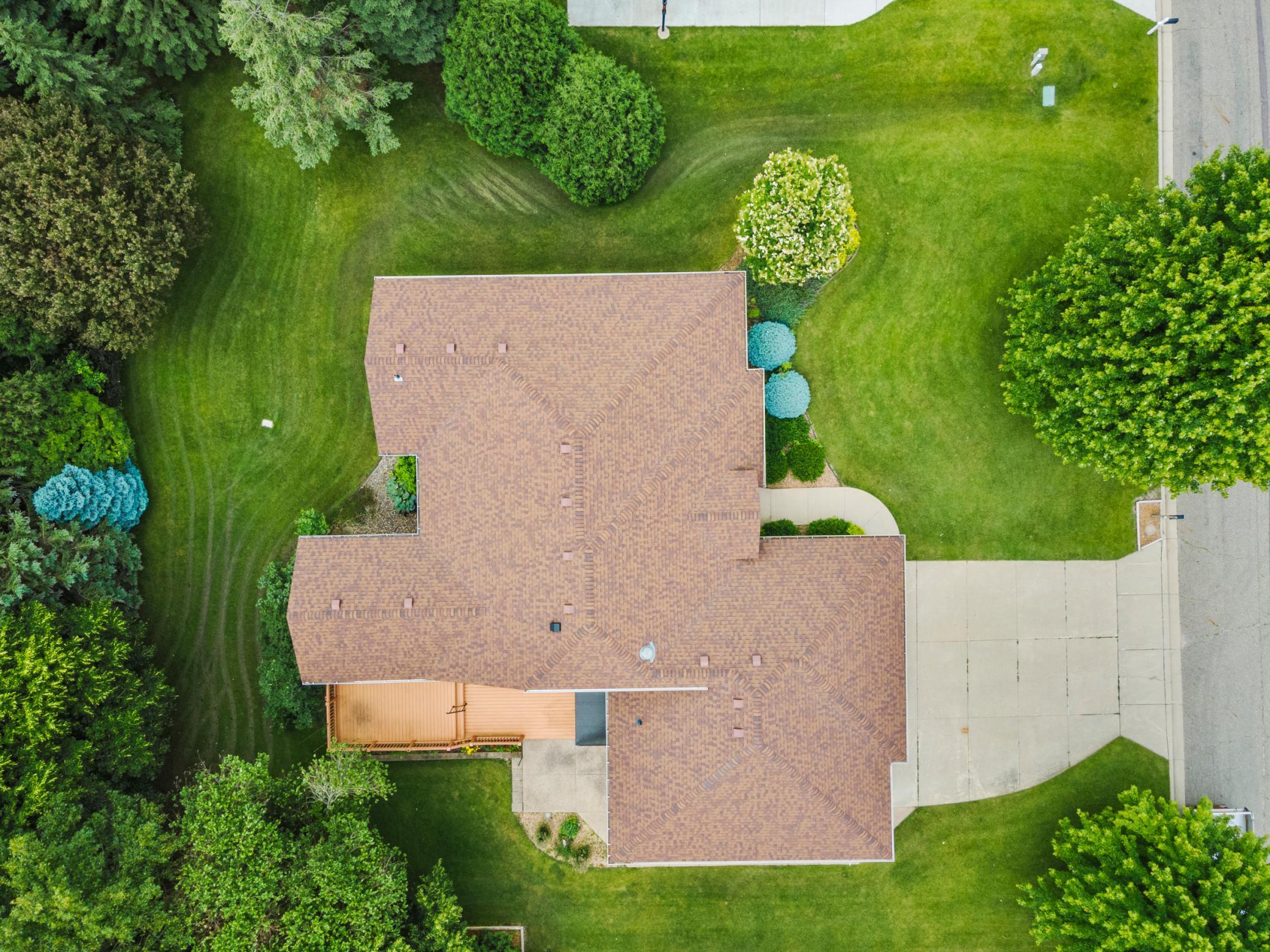 1900 Woodcrest Drive NE