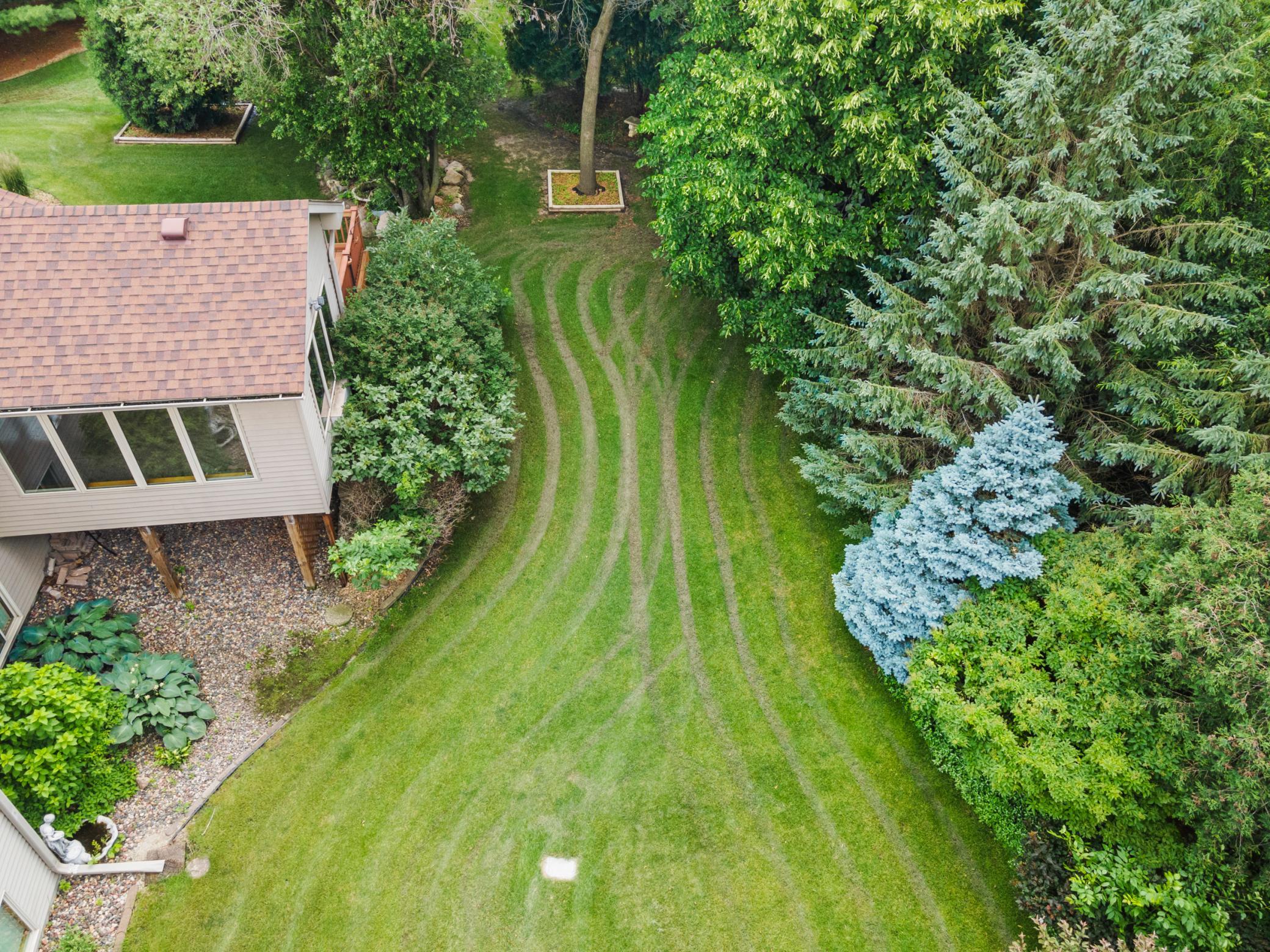 1900 Woodcrest Drive NE