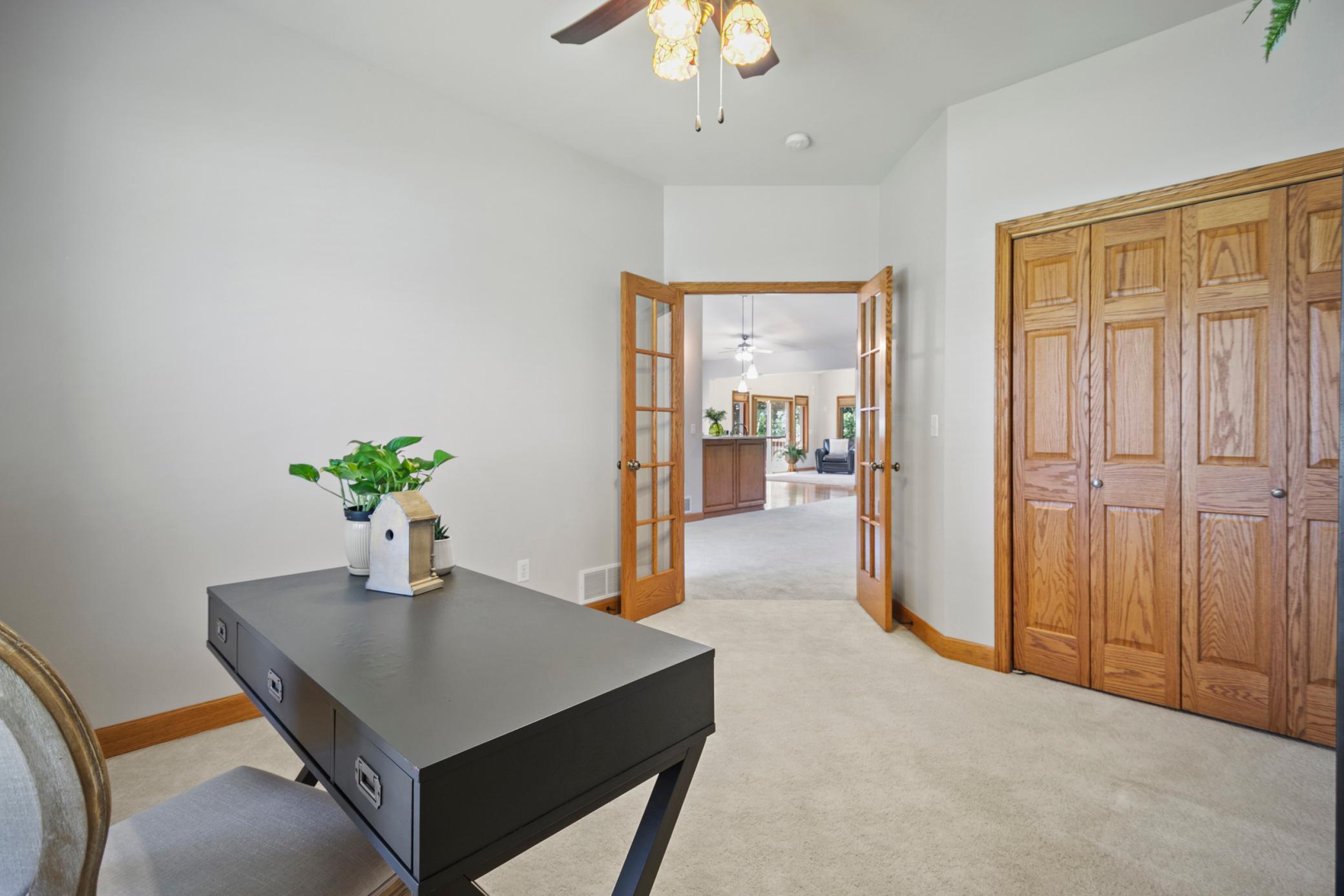 1900 Woodcrest Drive NE