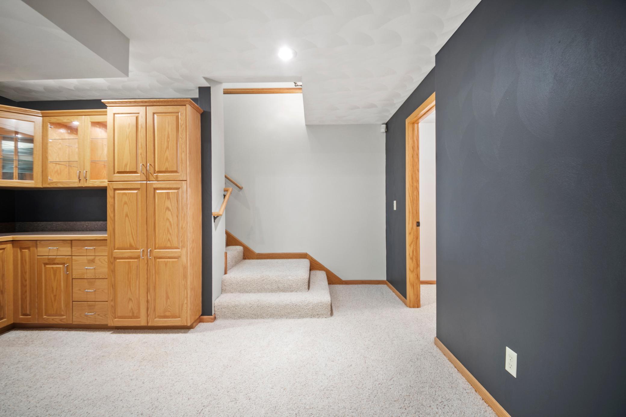 1900 Woodcrest Drive NE