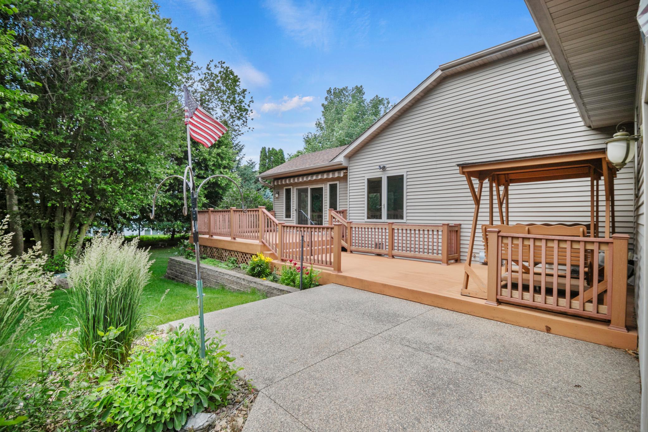 1900 Woodcrest Drive NE