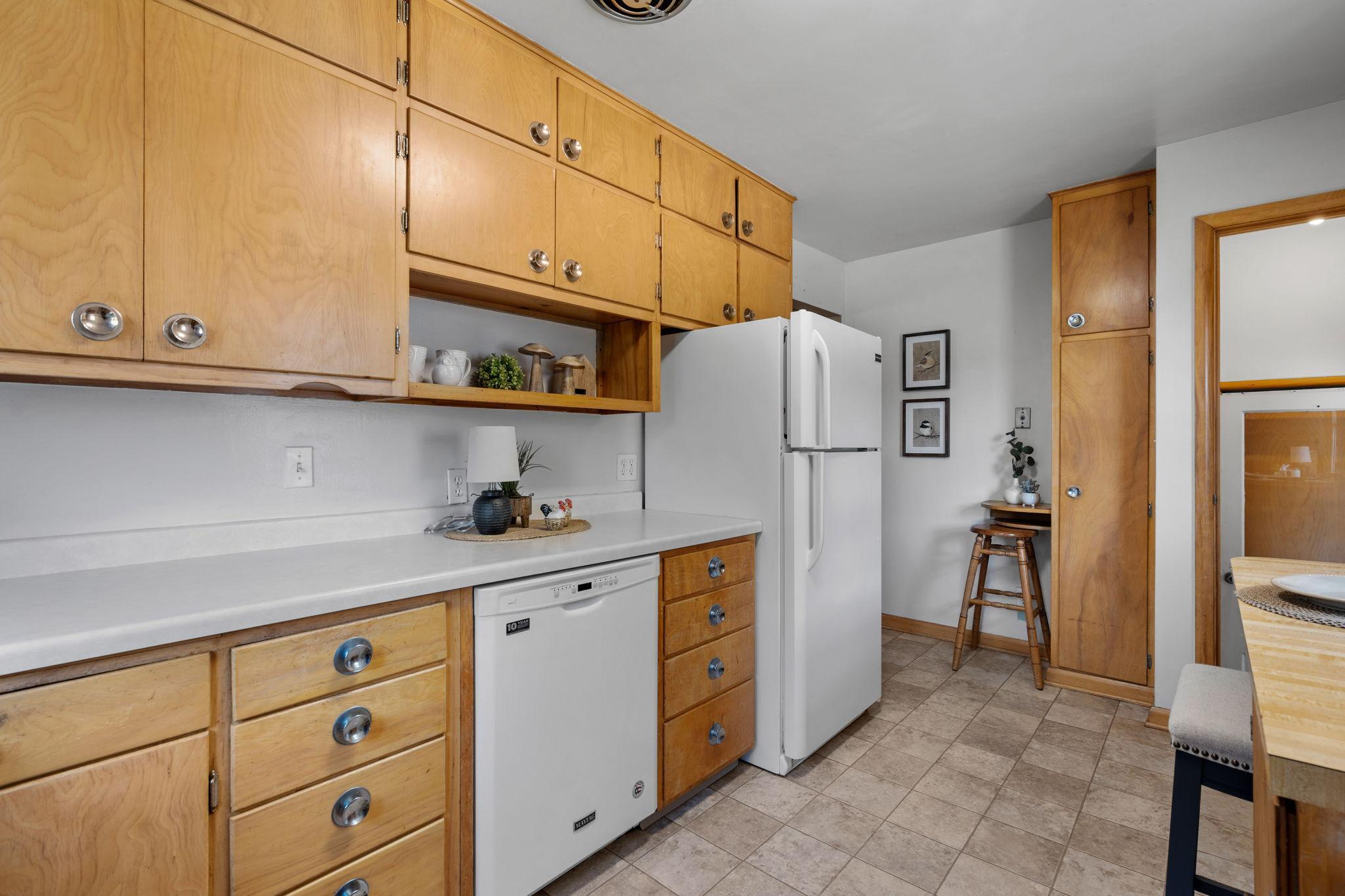 9908 SW 75th Street