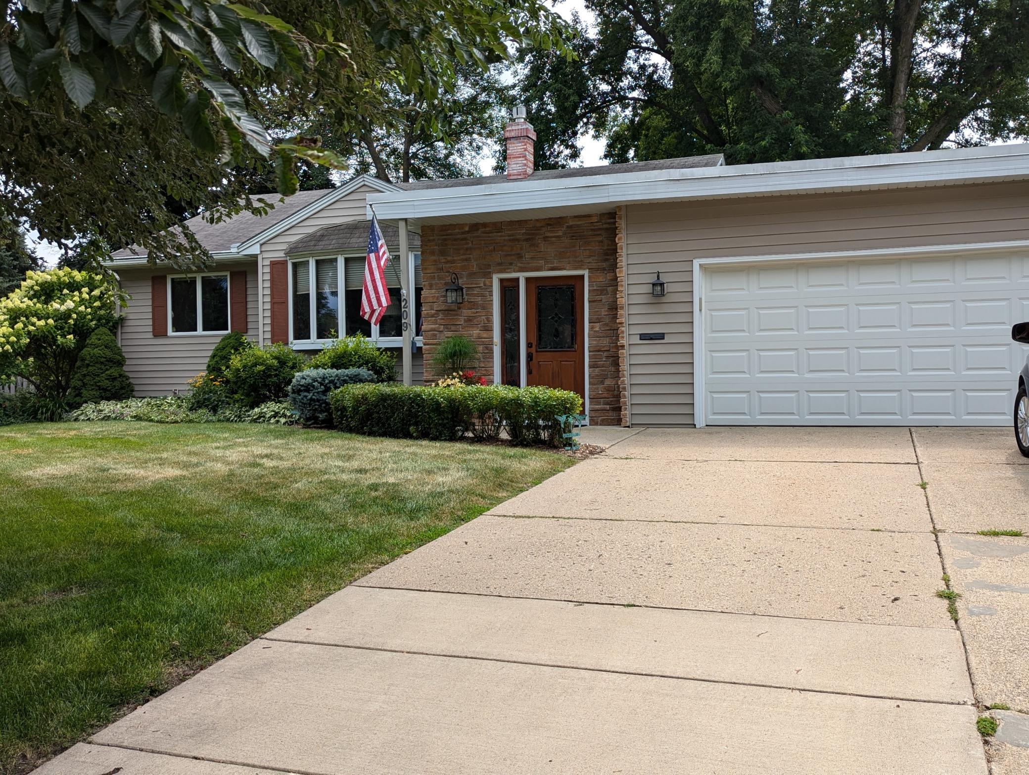 209 Willamor Road