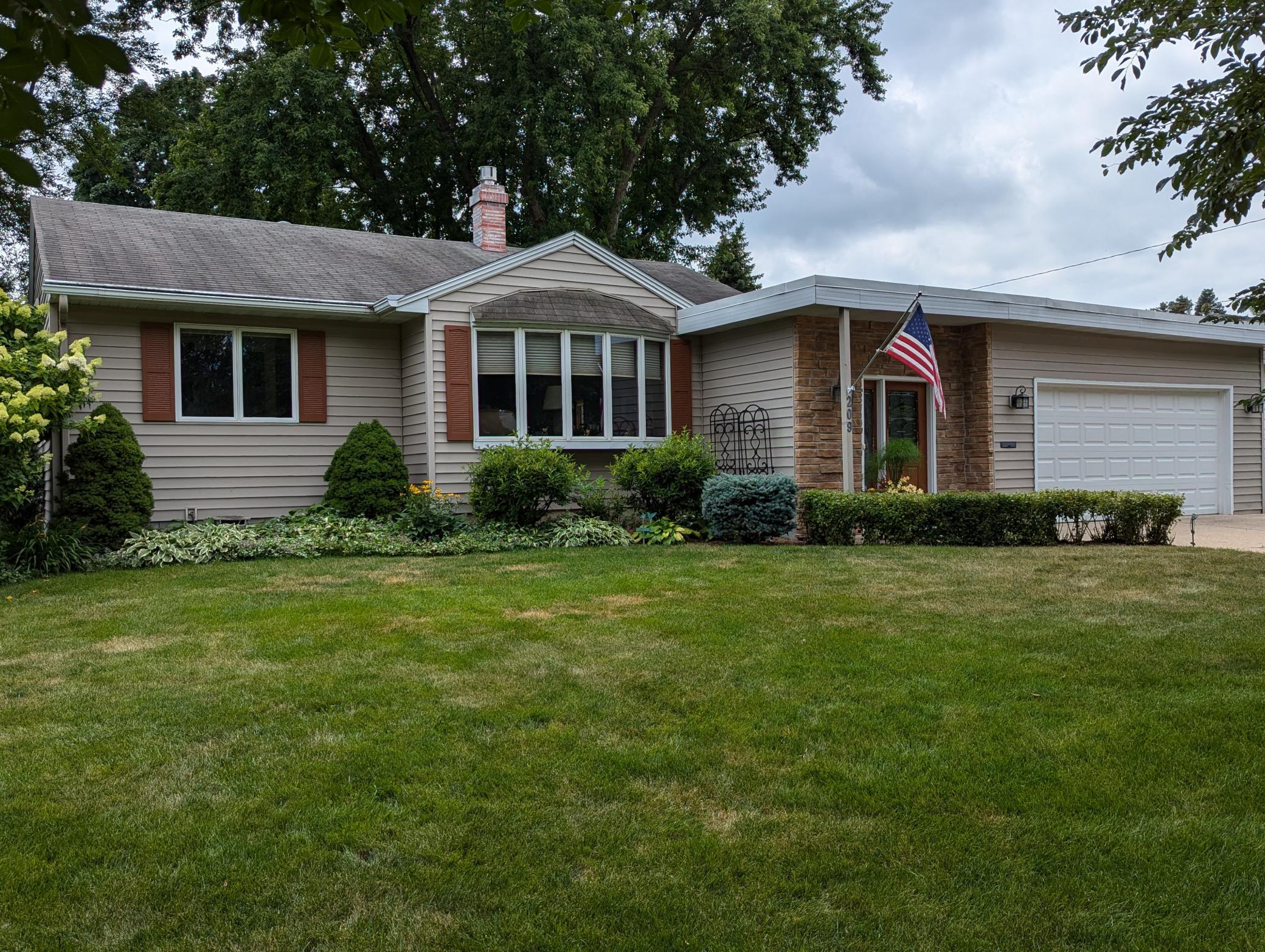209 Willamor Road