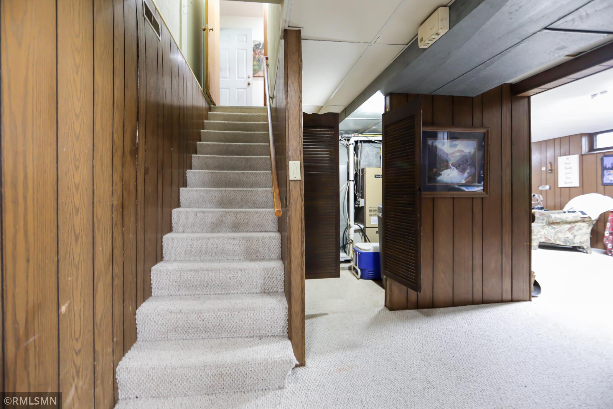 556 Phelps Street