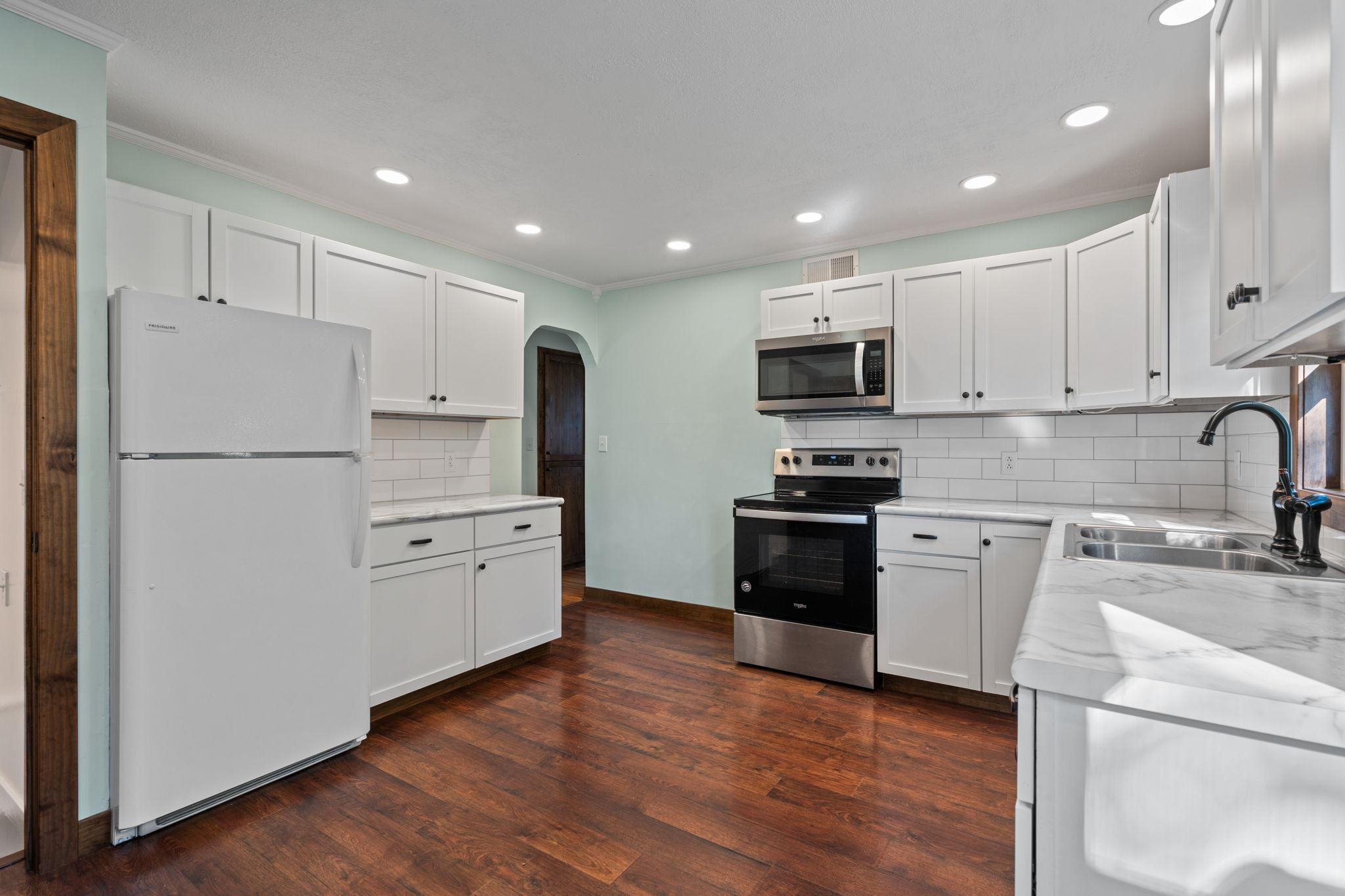 215 E South Street