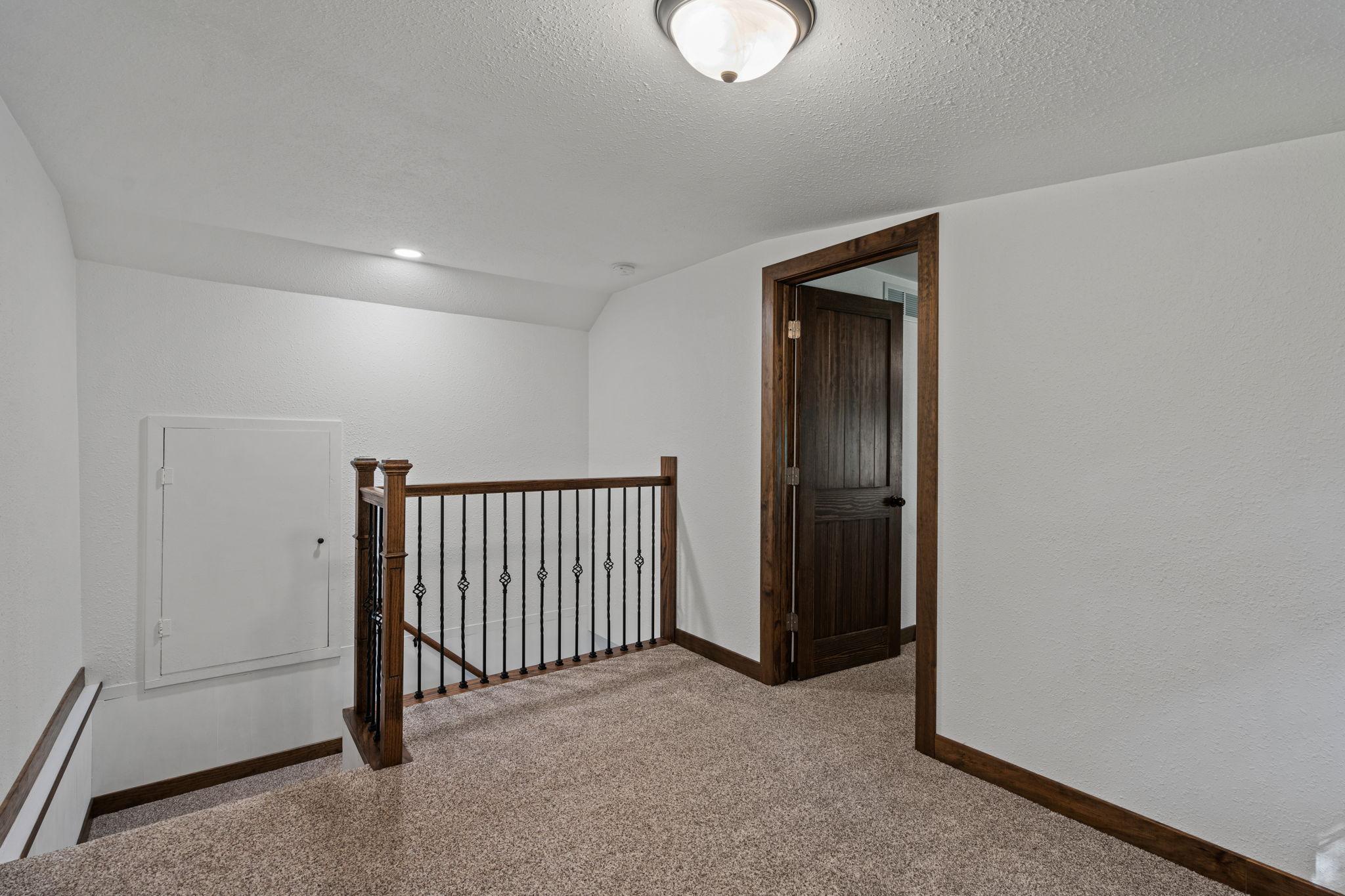 215 E South Street