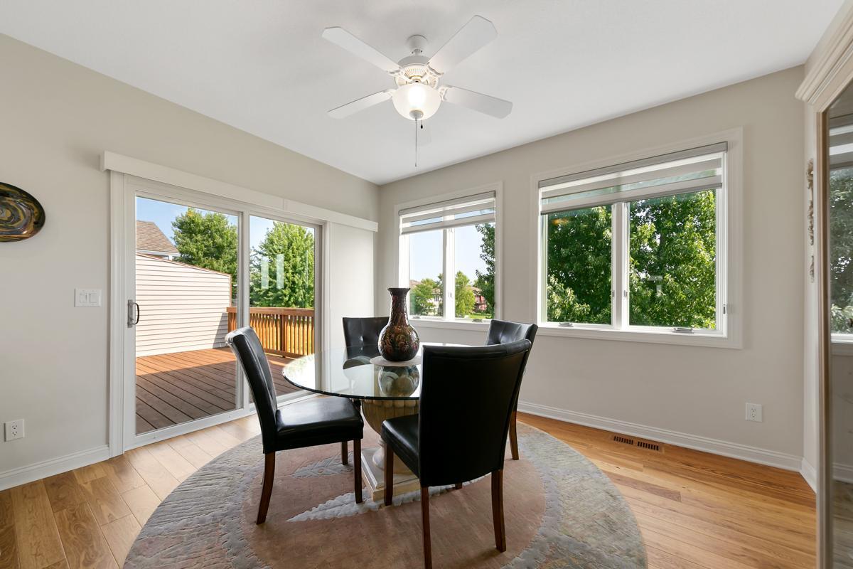 2877 Meadowview Lane NE