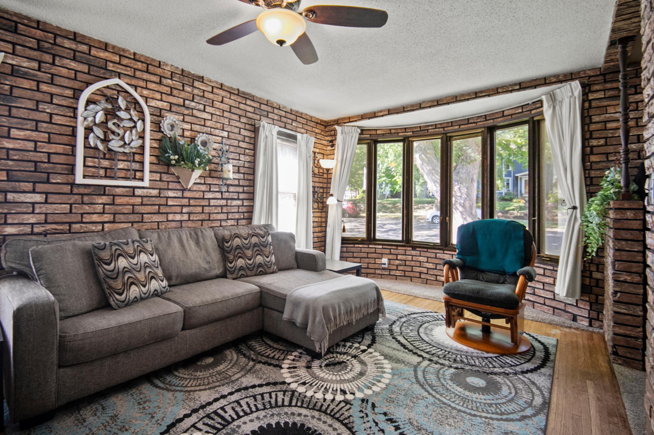 131 Riverside Avenue