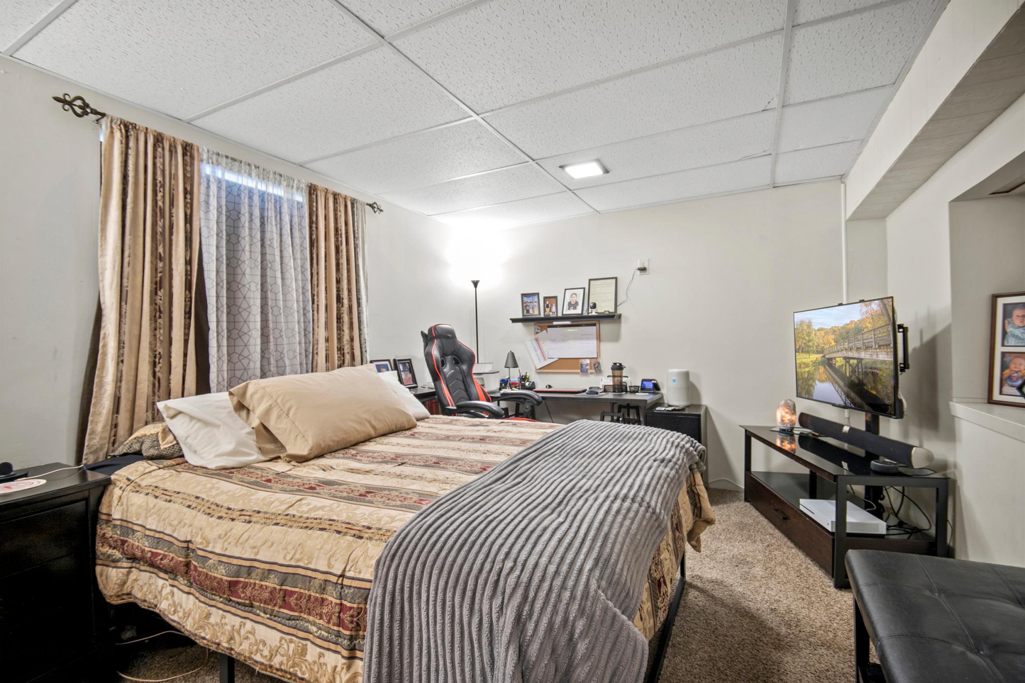 131 Riverside Avenue