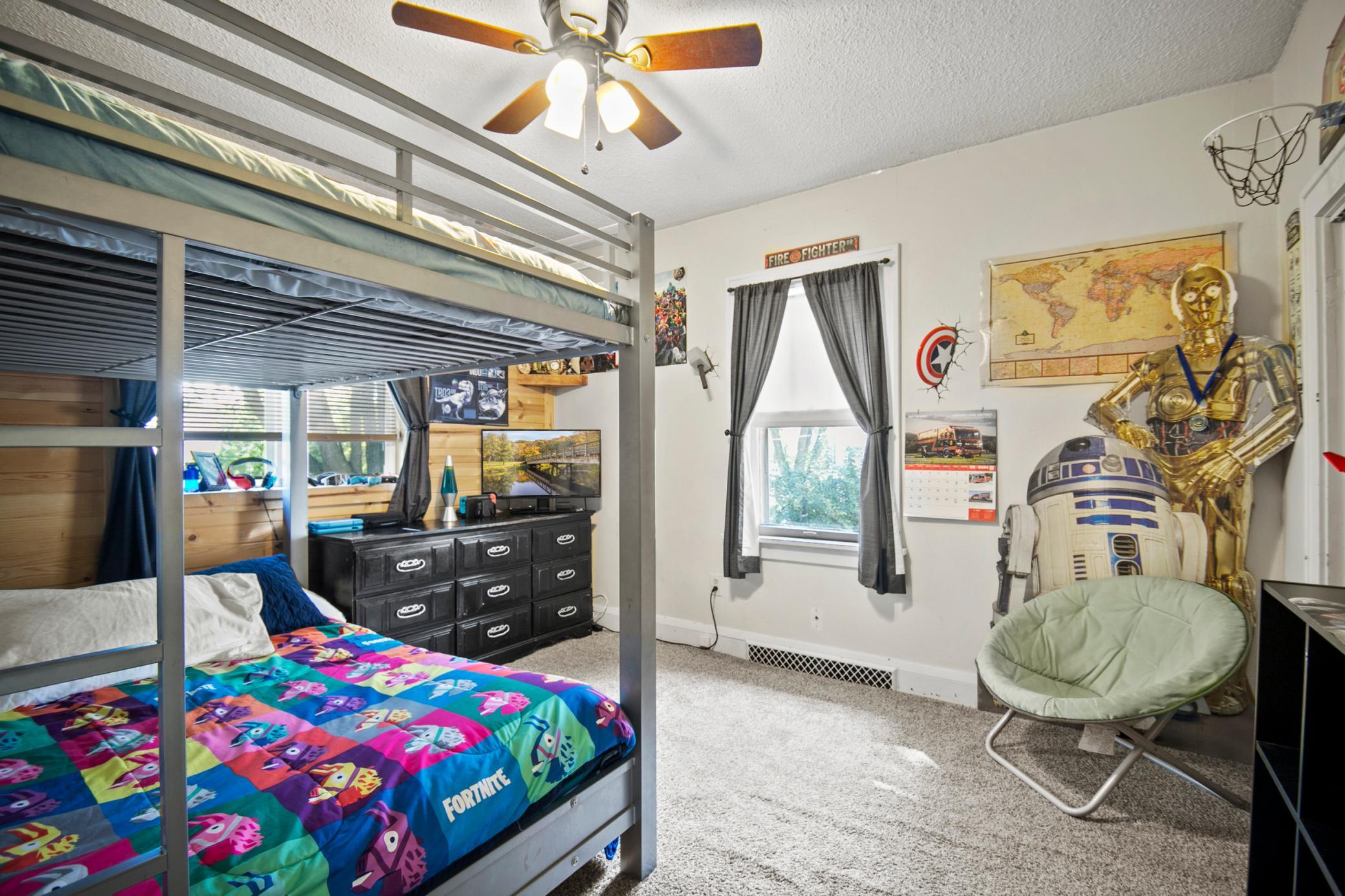 131 Riverside Avenue