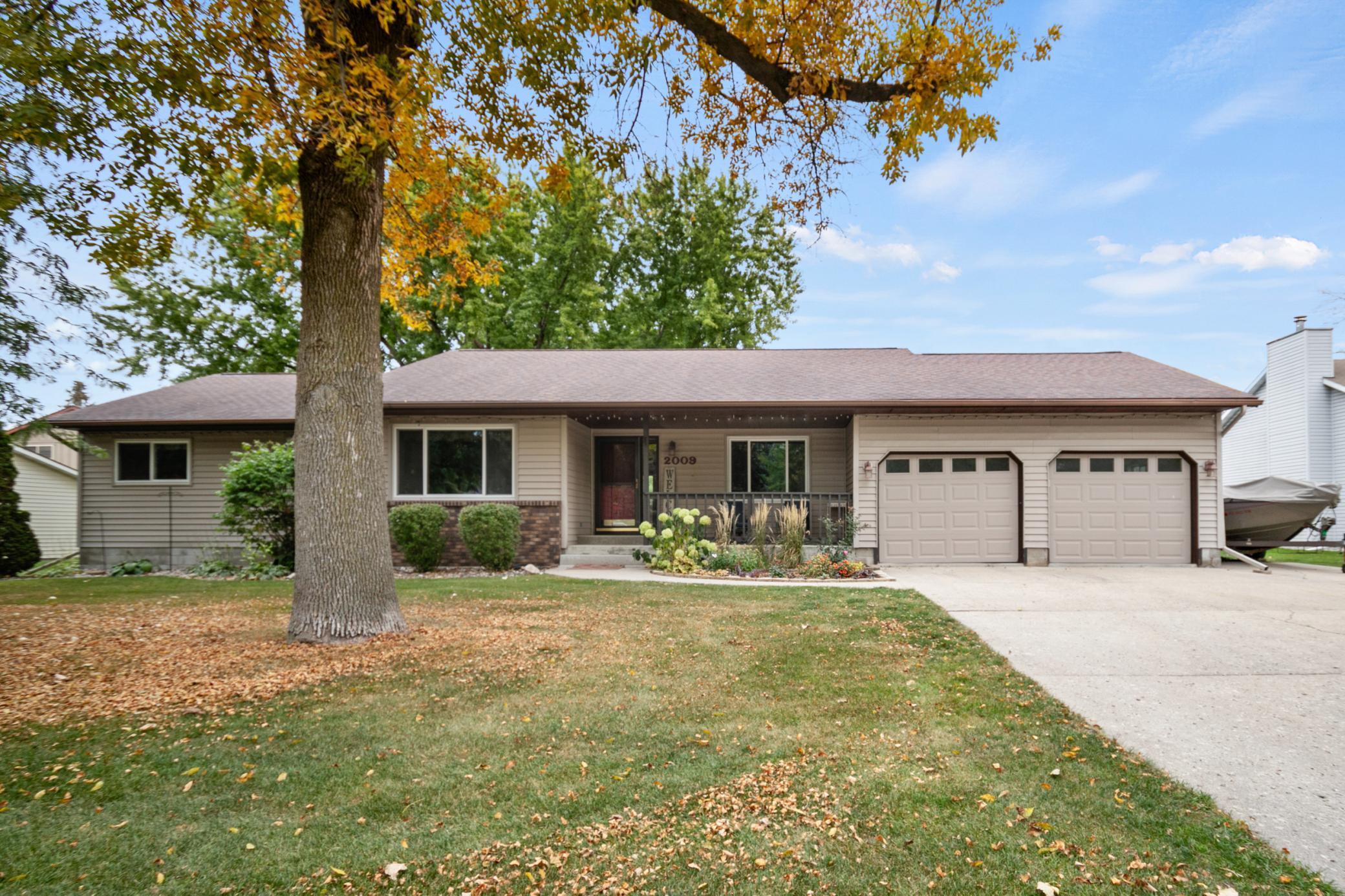 2009 Greenwood Drive