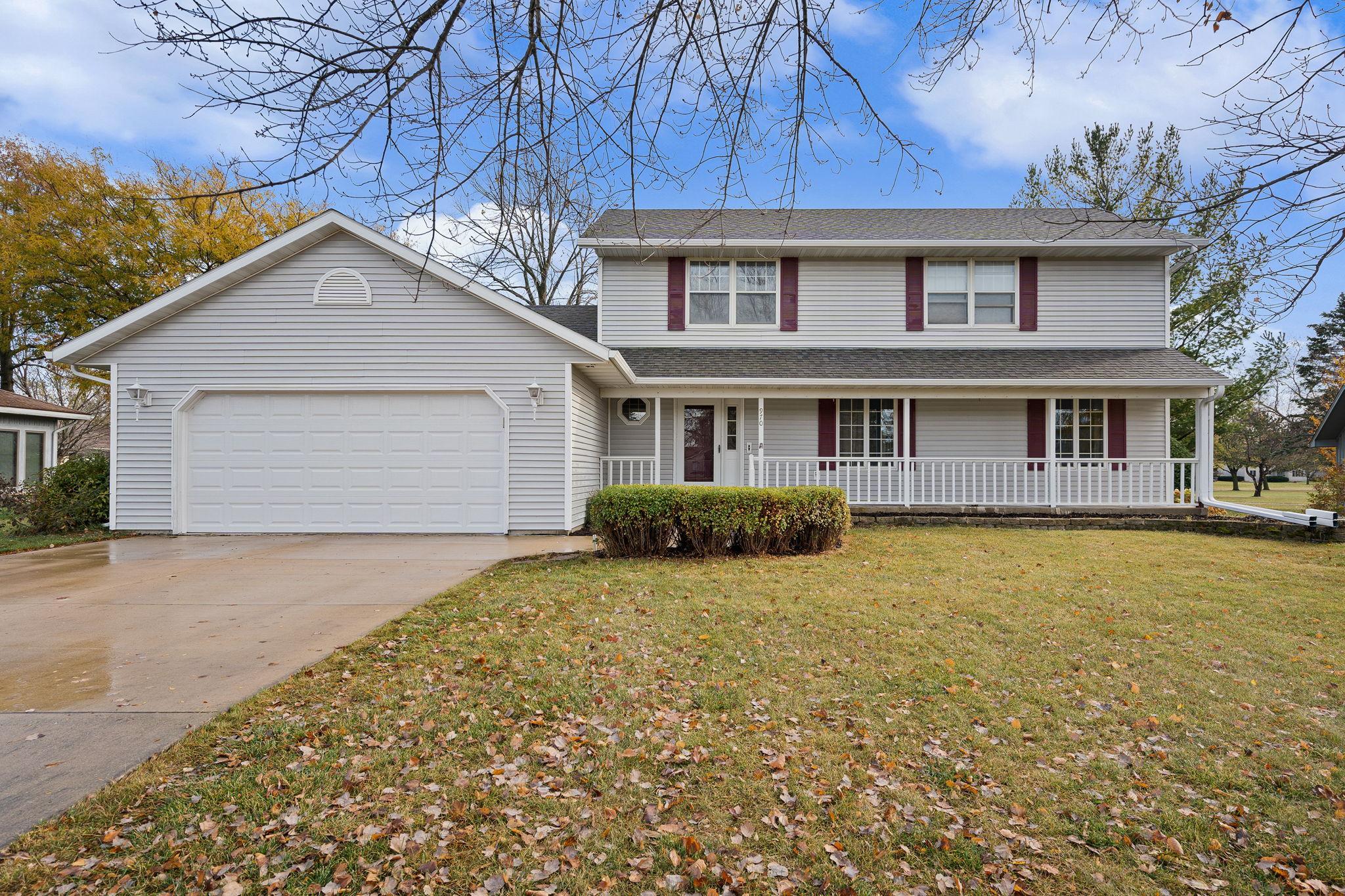 970 Olympic Hills Place NE