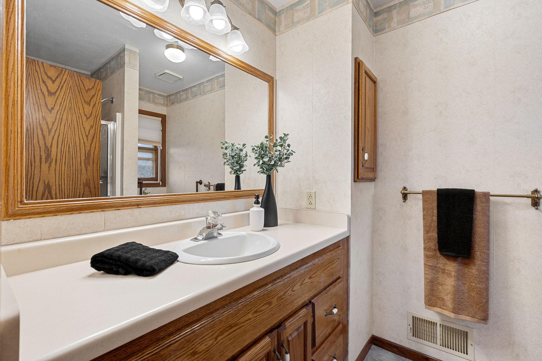 970 Olympic Hills Place NE