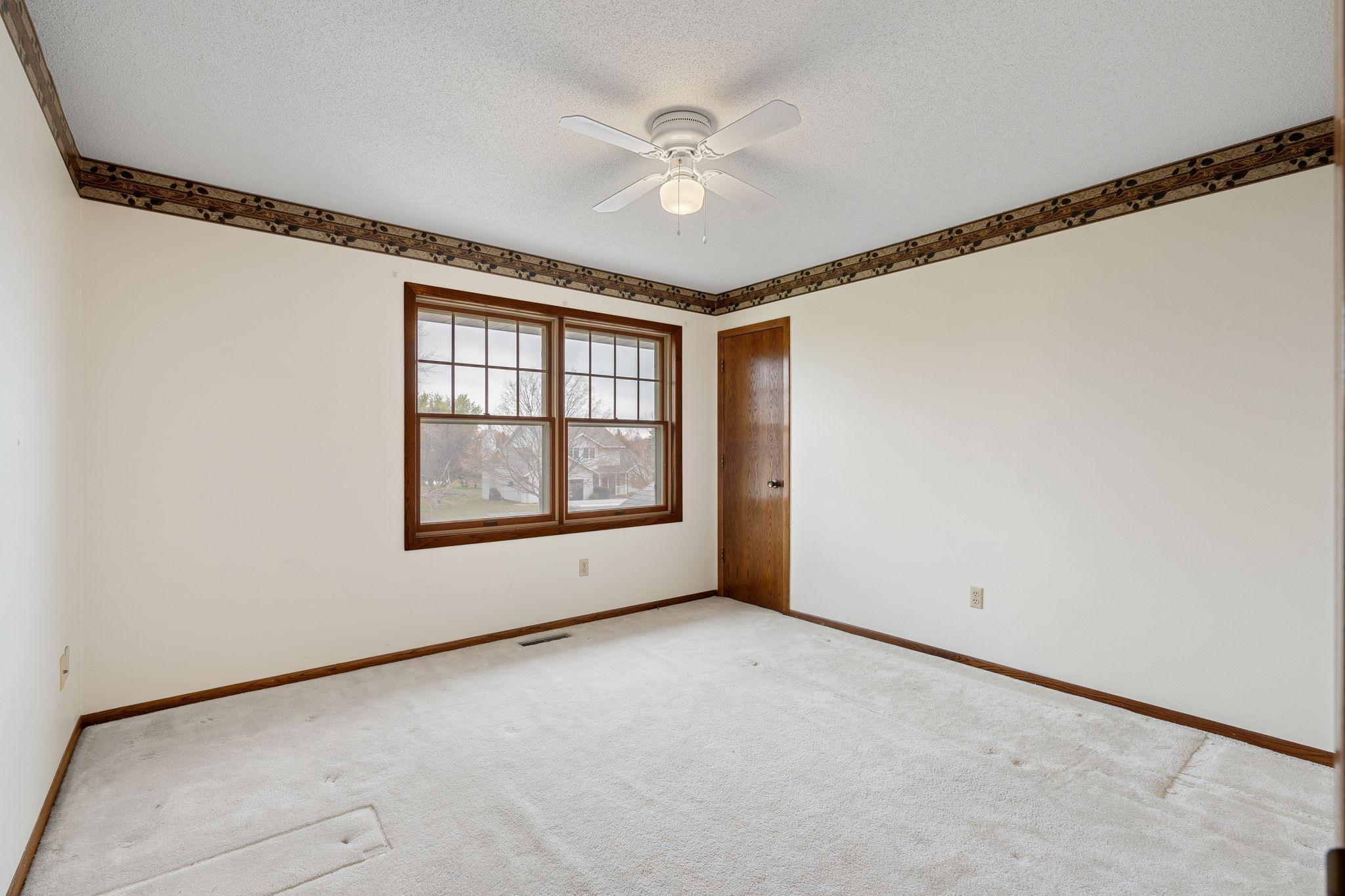 970 Olympic Hills Place NE